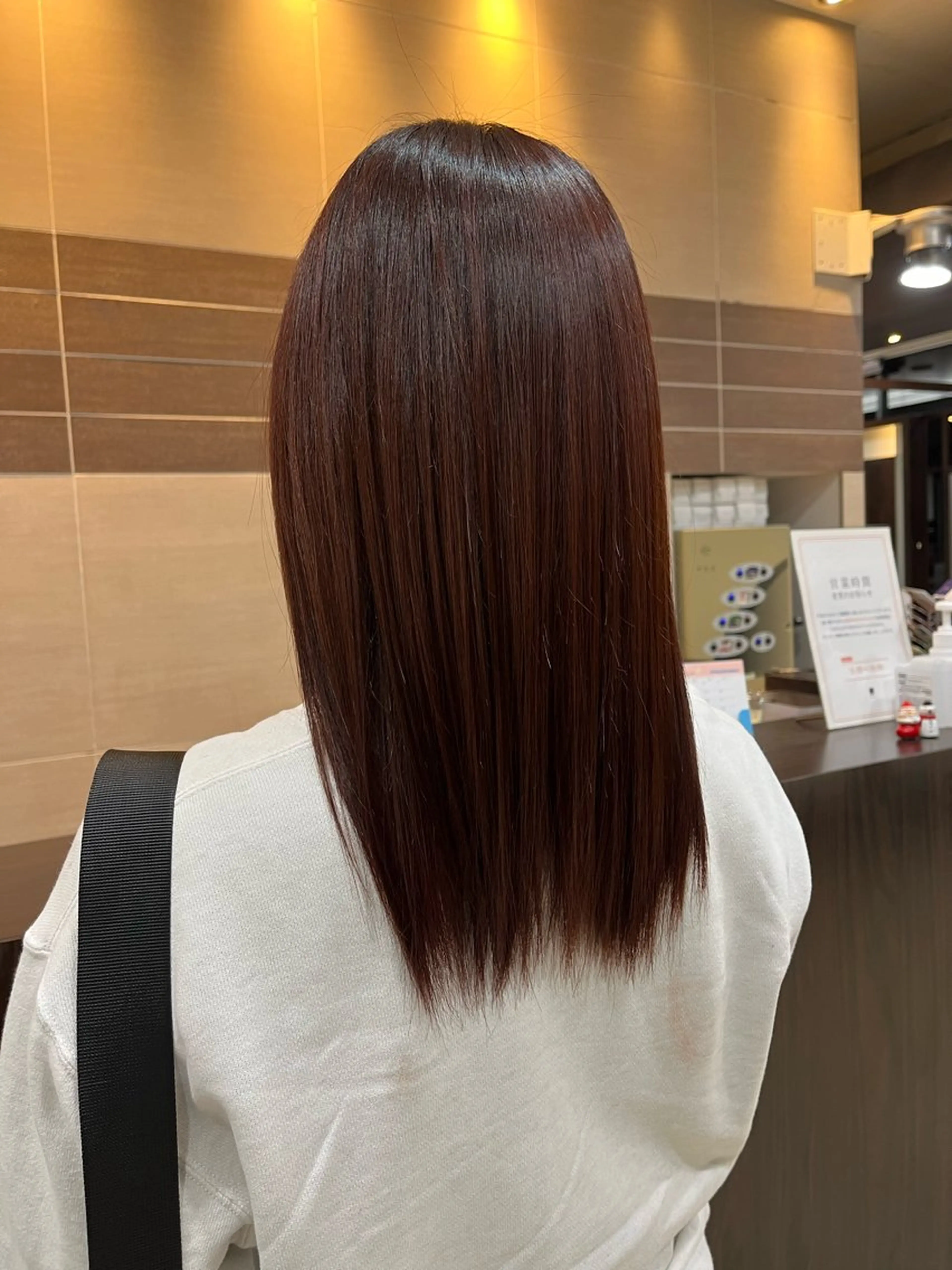 ミディアム hair and beauty QUATRO 赤塚店所属・QUATROカラー 予約‪のヘアスタイル