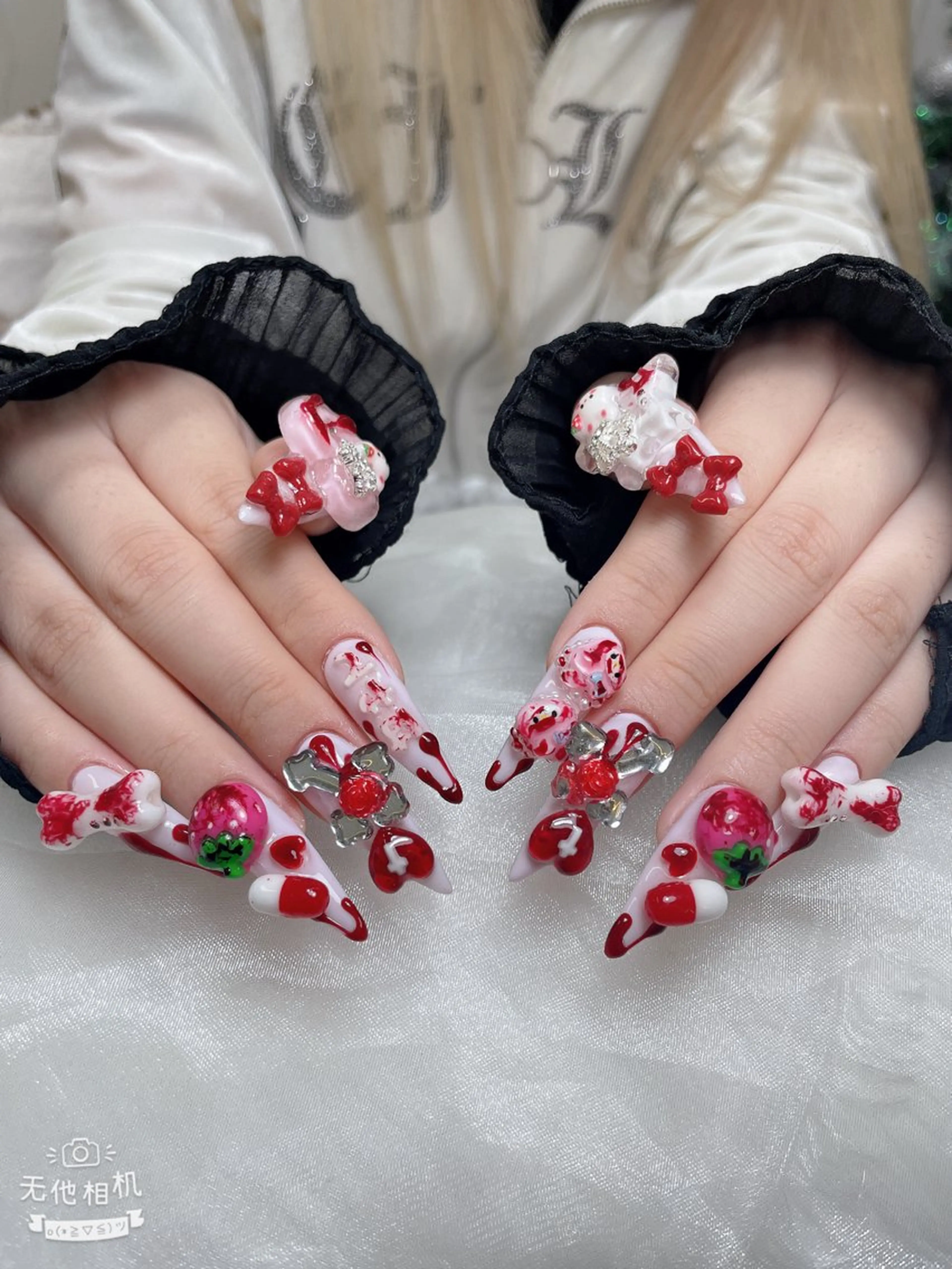 ネイル 成人式 ジェルネイル ネイルチップ ハンドネイル Momoa nail salon所属・MoMoA Nail ネイル長さ出し専門店のネイルデザイン