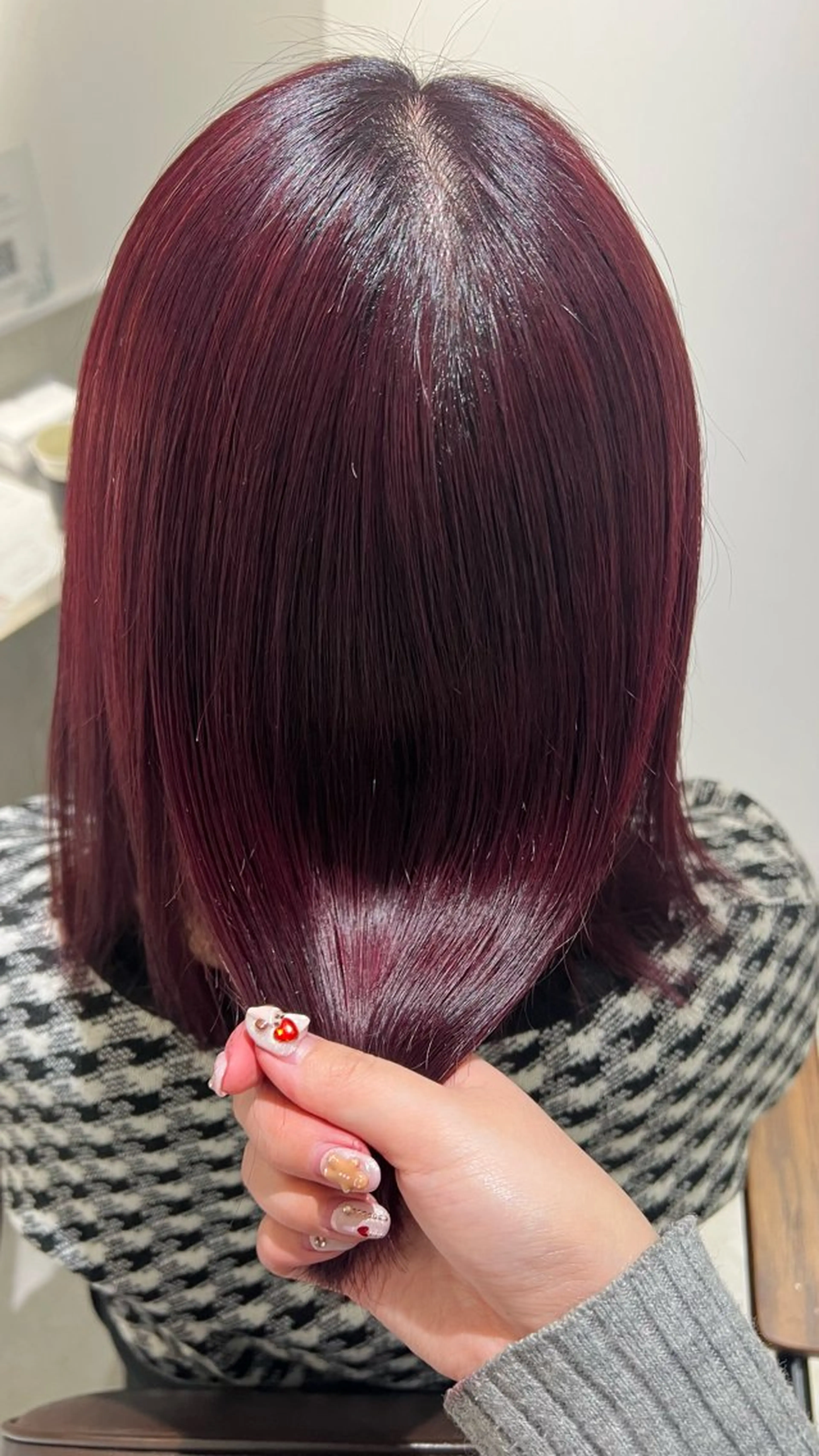 カラー レッドカラー eN° by youres hair 銀座所属・髪質改善・縮毛矯正 🦋✨️銀座/ゆうびのヘアスタイル