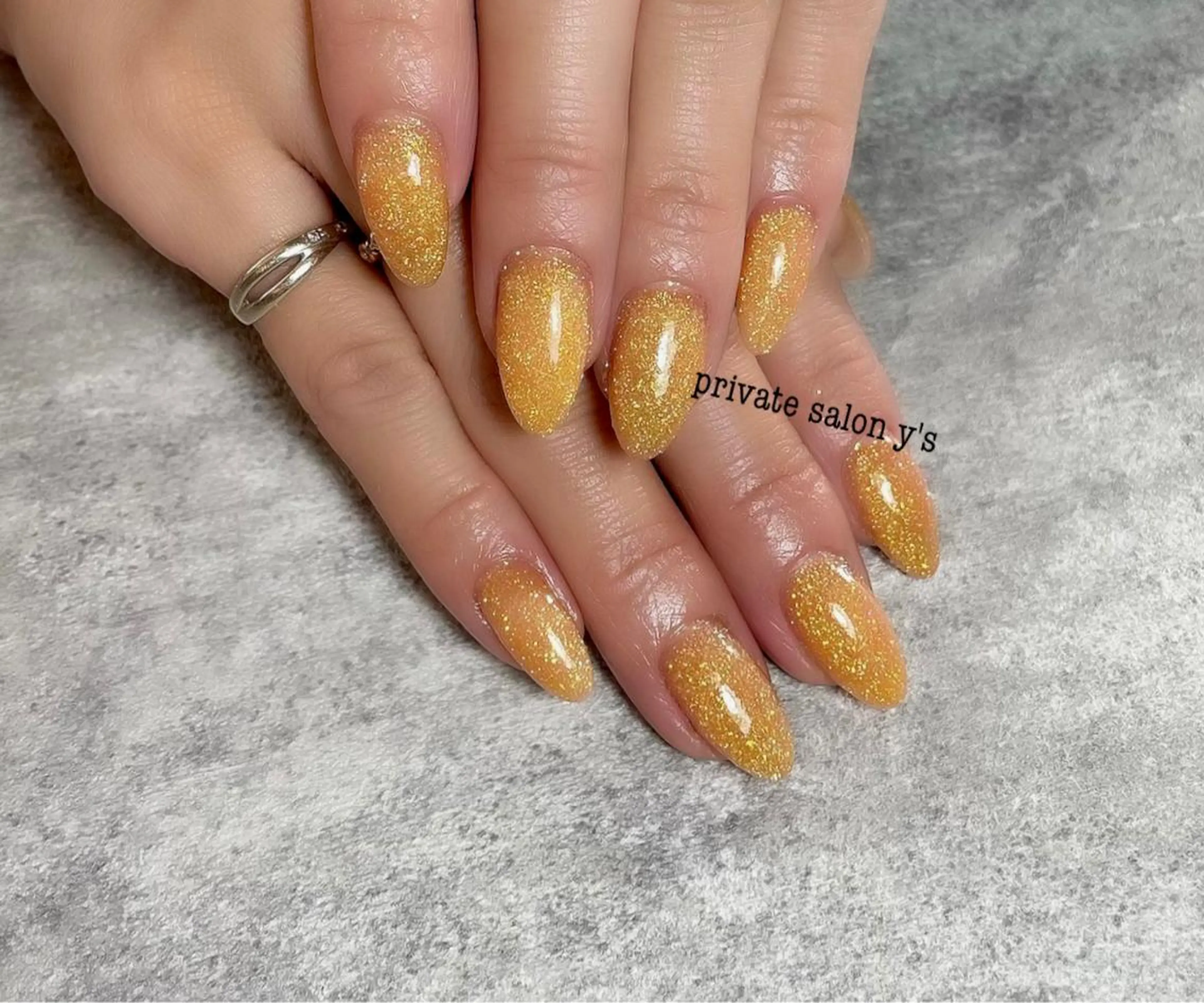 ネイル y' sのネイルデザイン