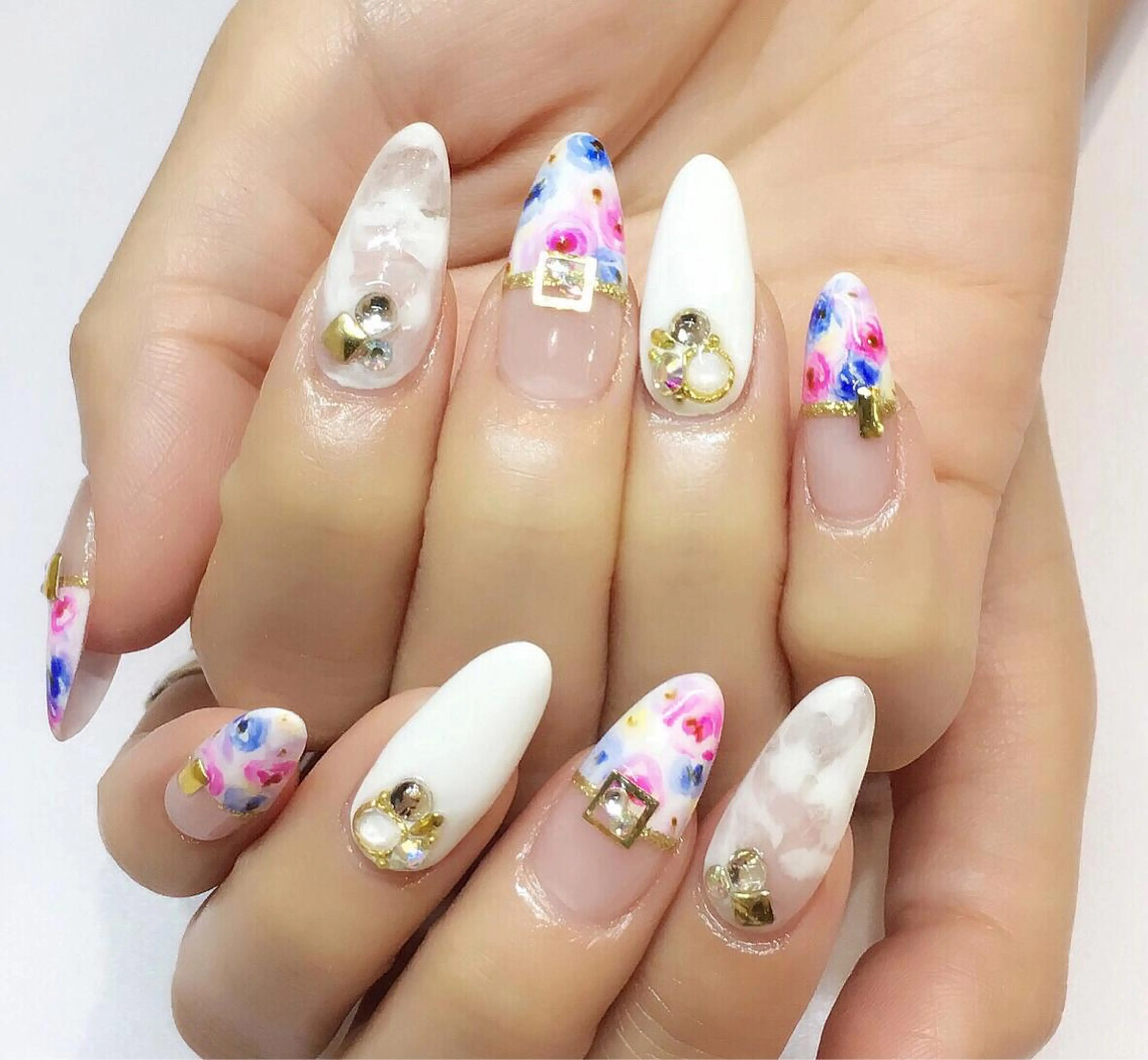 ネイル アートネイル フラワーネイル 持ち込み スカルプネイル nail salon Soeurのネイルデザイン