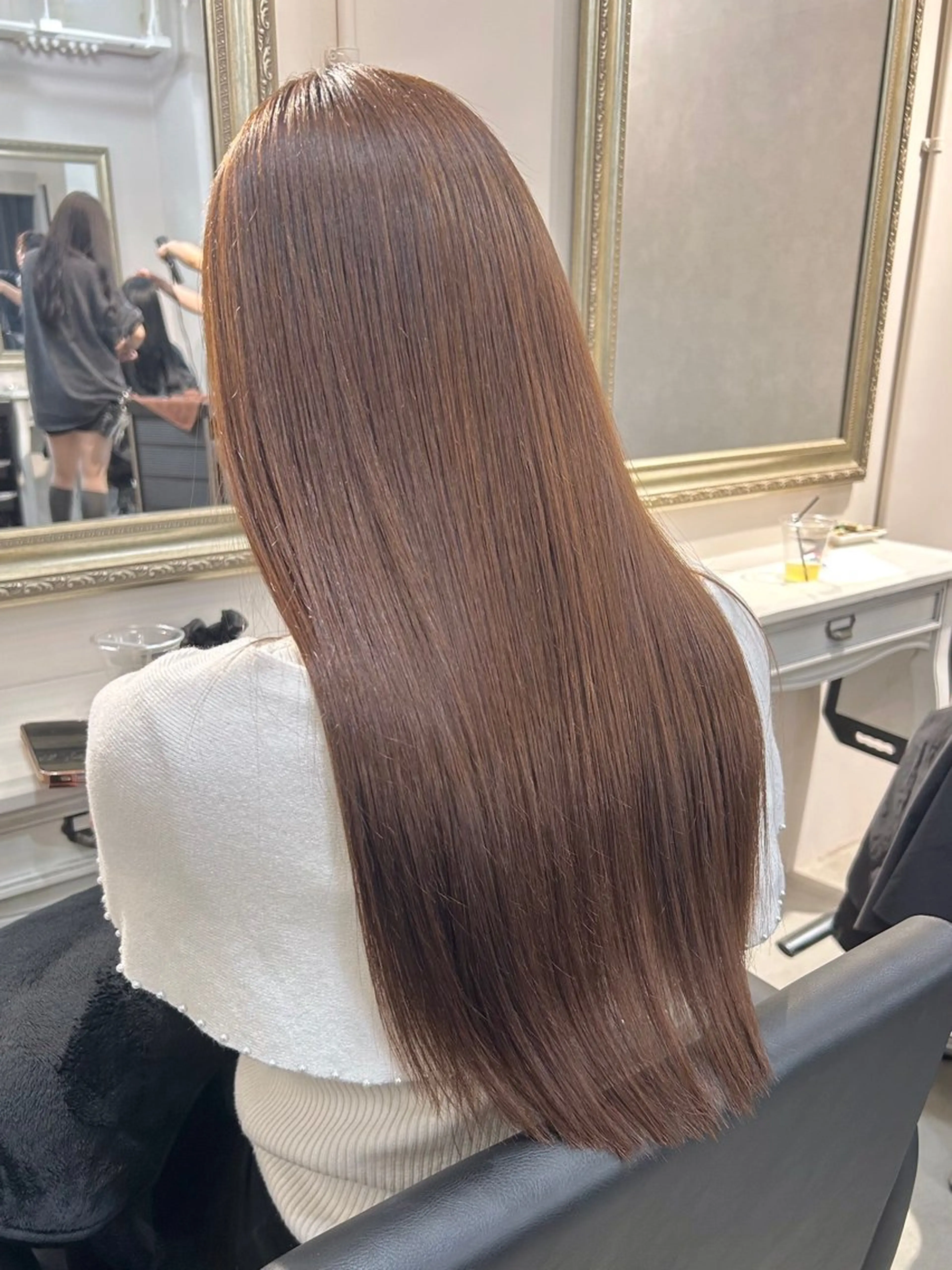 ロング カット 縮毛矯正 トリートメント ✨10000円以内で 叶う艶髪✨のヘアスタイル