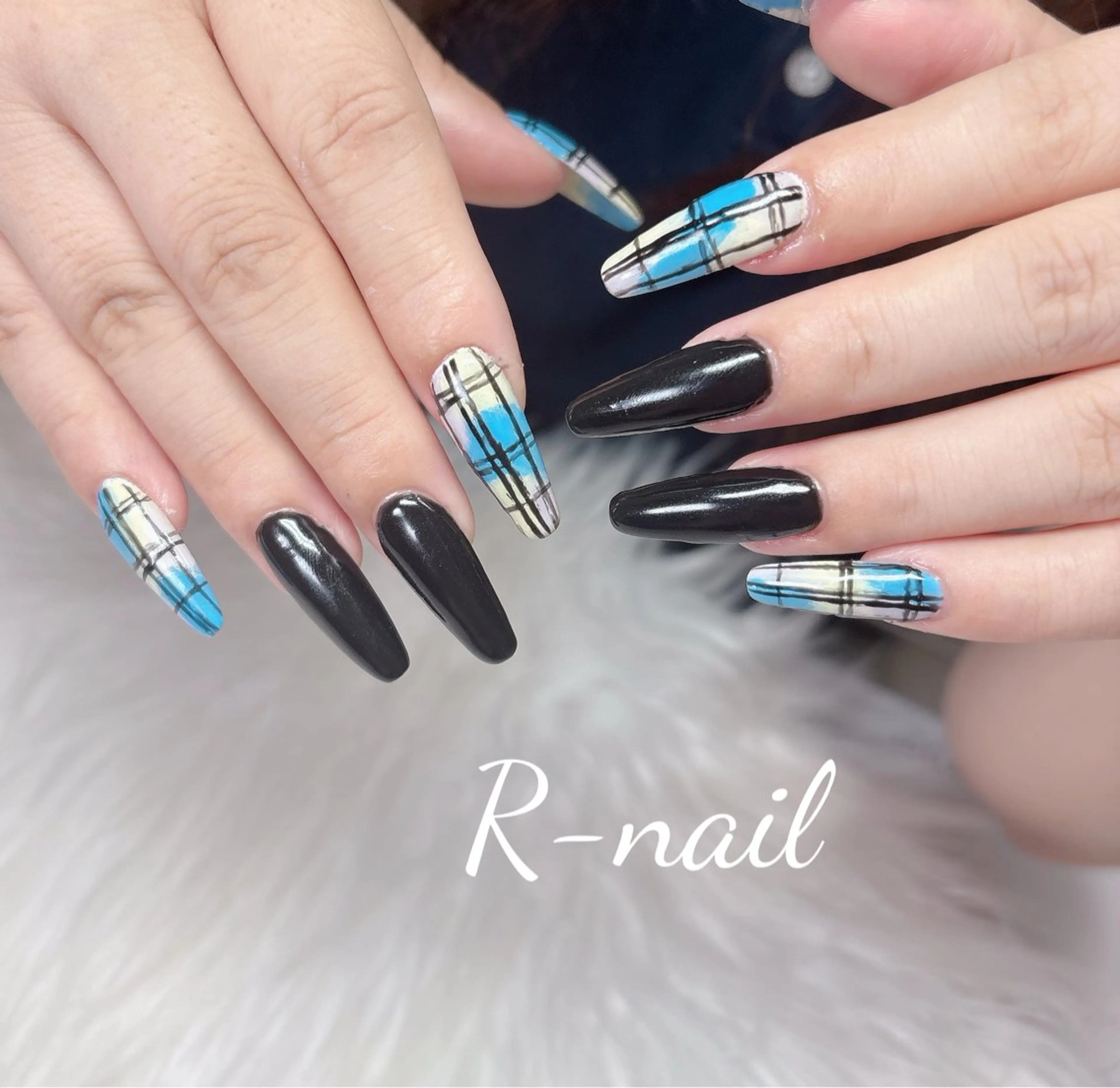 ネイル ハンドネイル R-nail salonのネイルデザイン