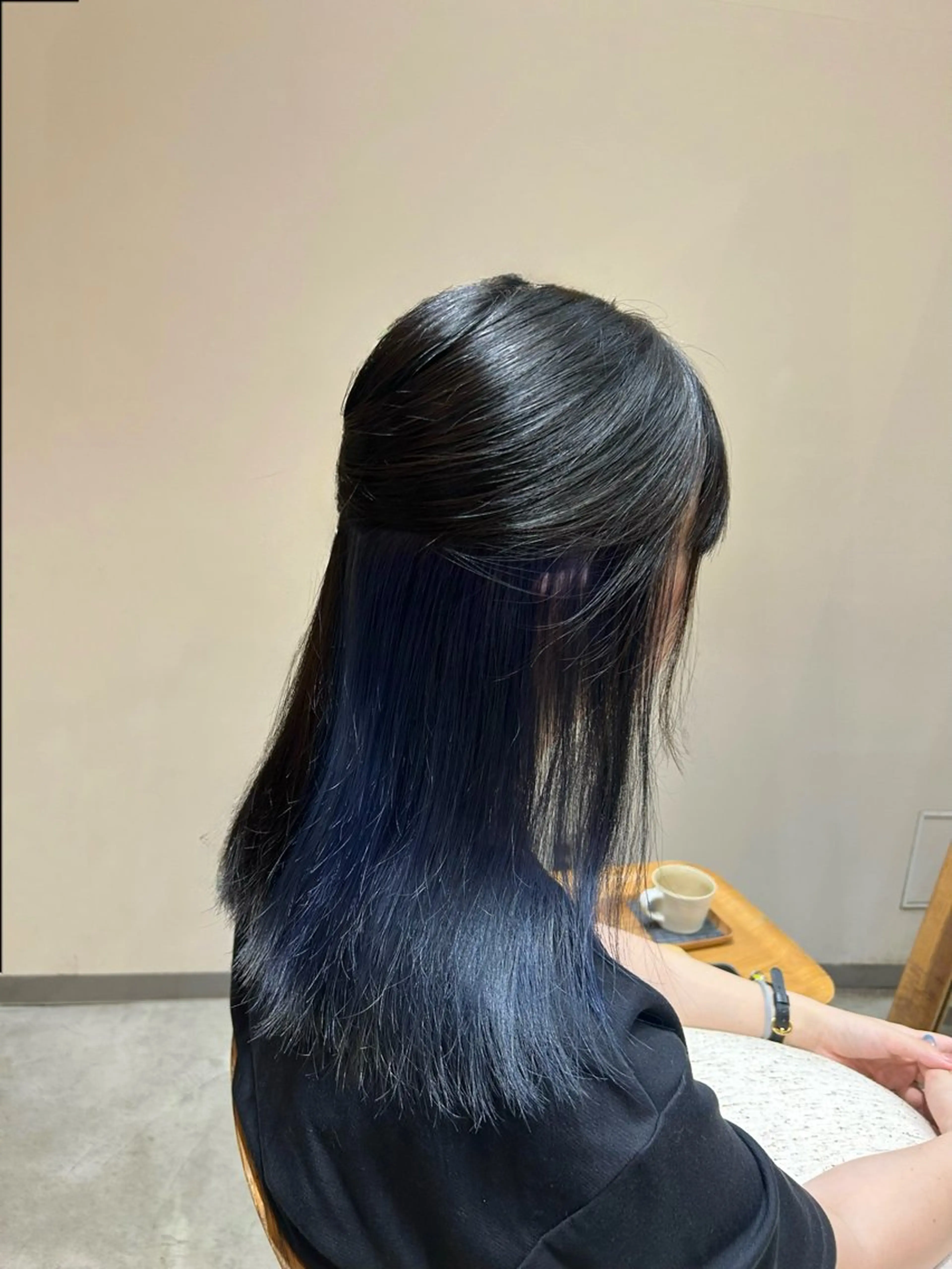 ロング カラー ヘアカラー 相庭 恋のヘアスタイル