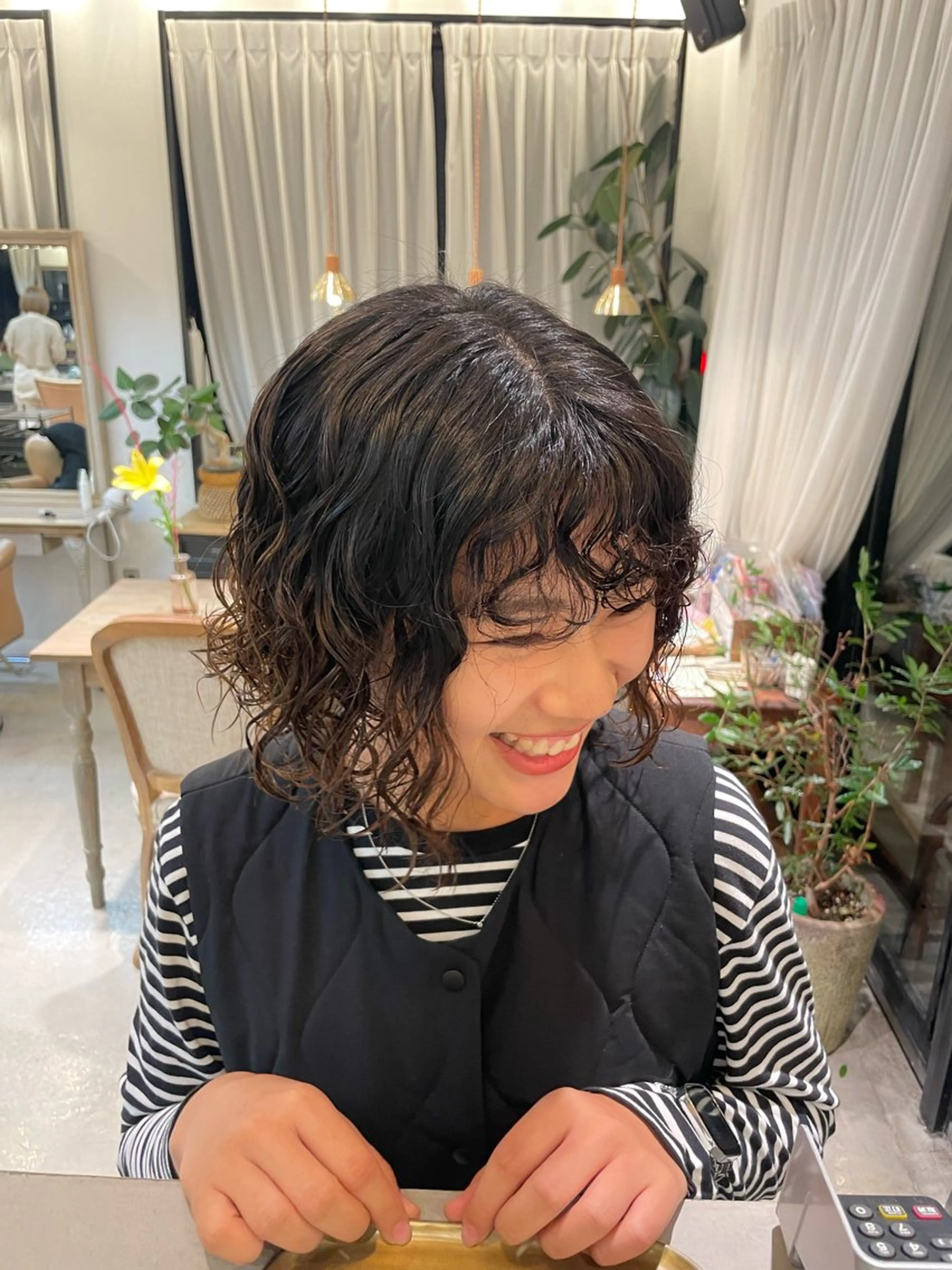 ショート パーマ 田中 陽菜乃のヘアスタイル