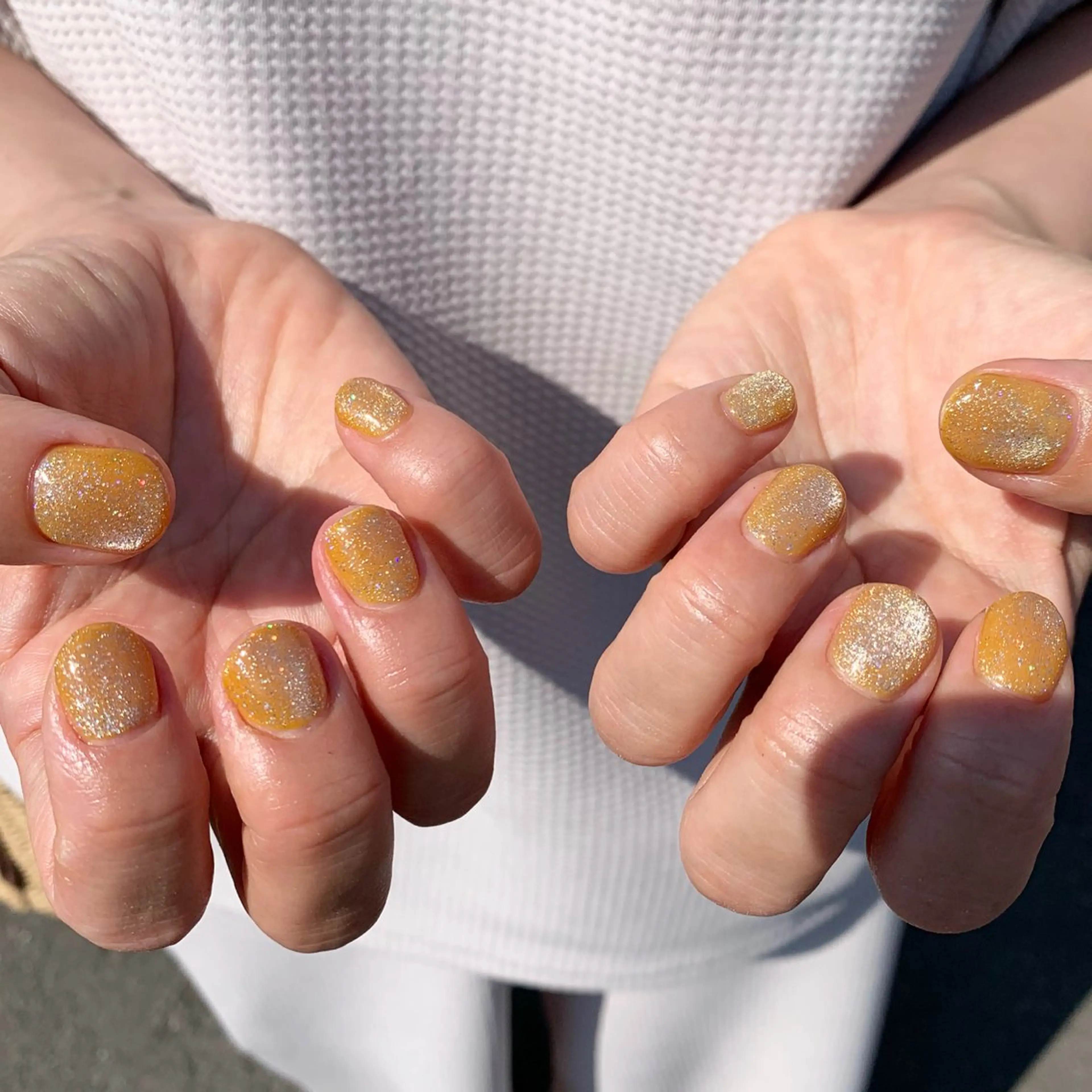 ネイル ハンドネイル これ、好日所属・これ、 好日のネイルデザイン