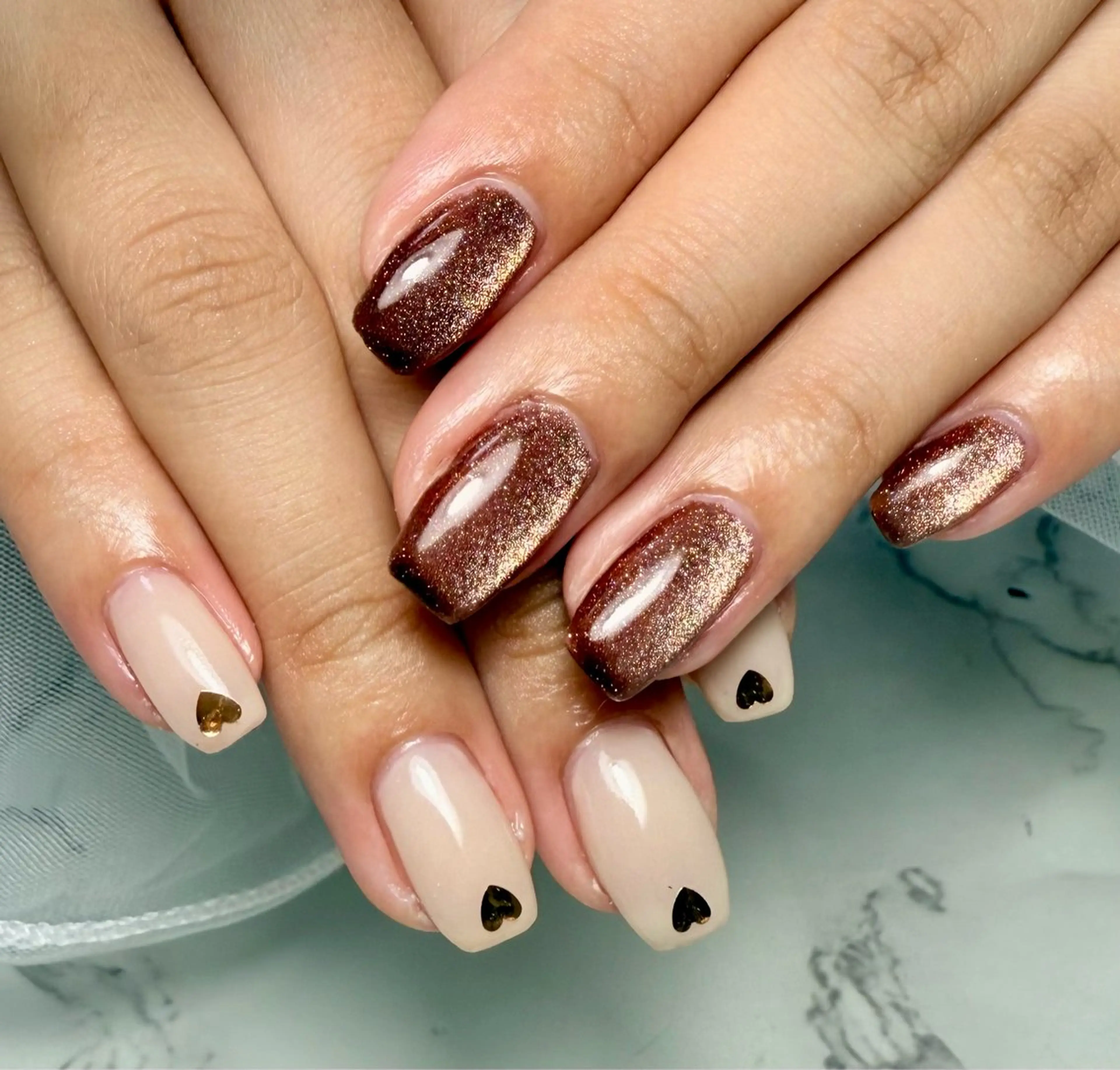 ネイル アートネイル フレンチネイル ガラスフレンチ 氷ネイル・うるうるネイル キラキラネイル M.N_ nailのネイルデザイン
