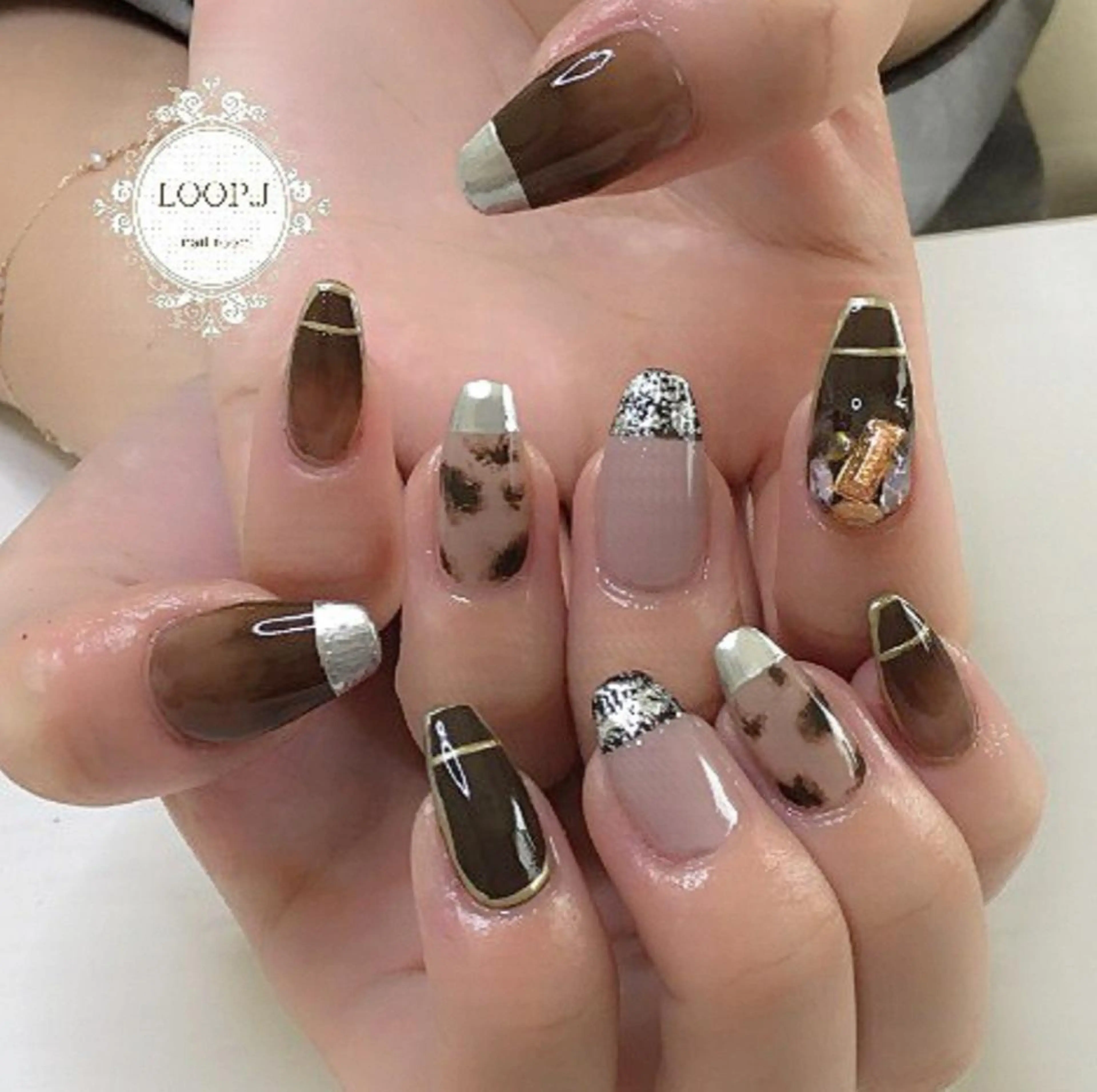 ネイル ハンドネイル おおくぼ めぐみのネイルデザイン