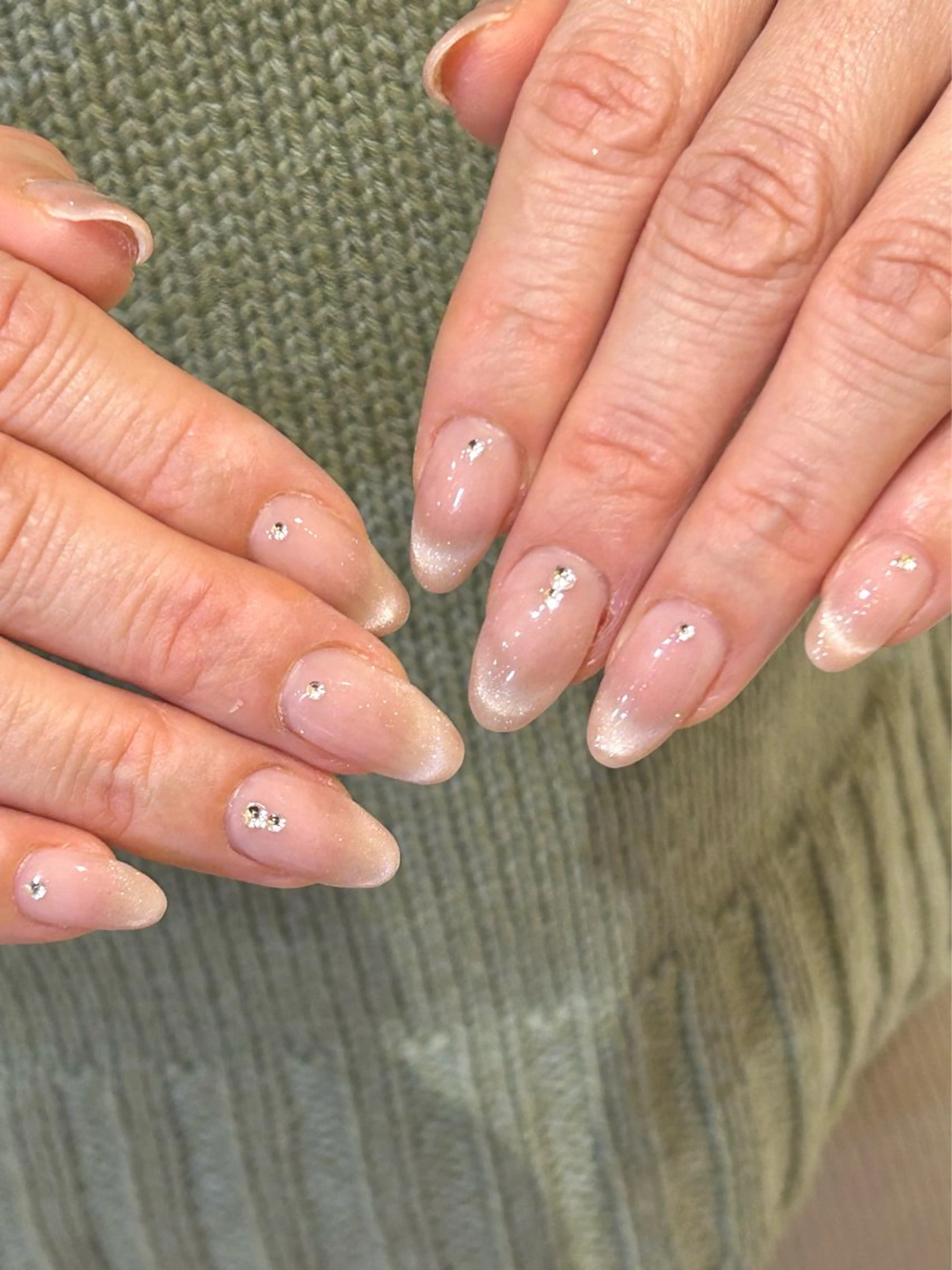 ネイル グラデーション マグネットネイル ハンドネイル Mana  🫧 パラジェル⌇自由が丘のネイルデザイン