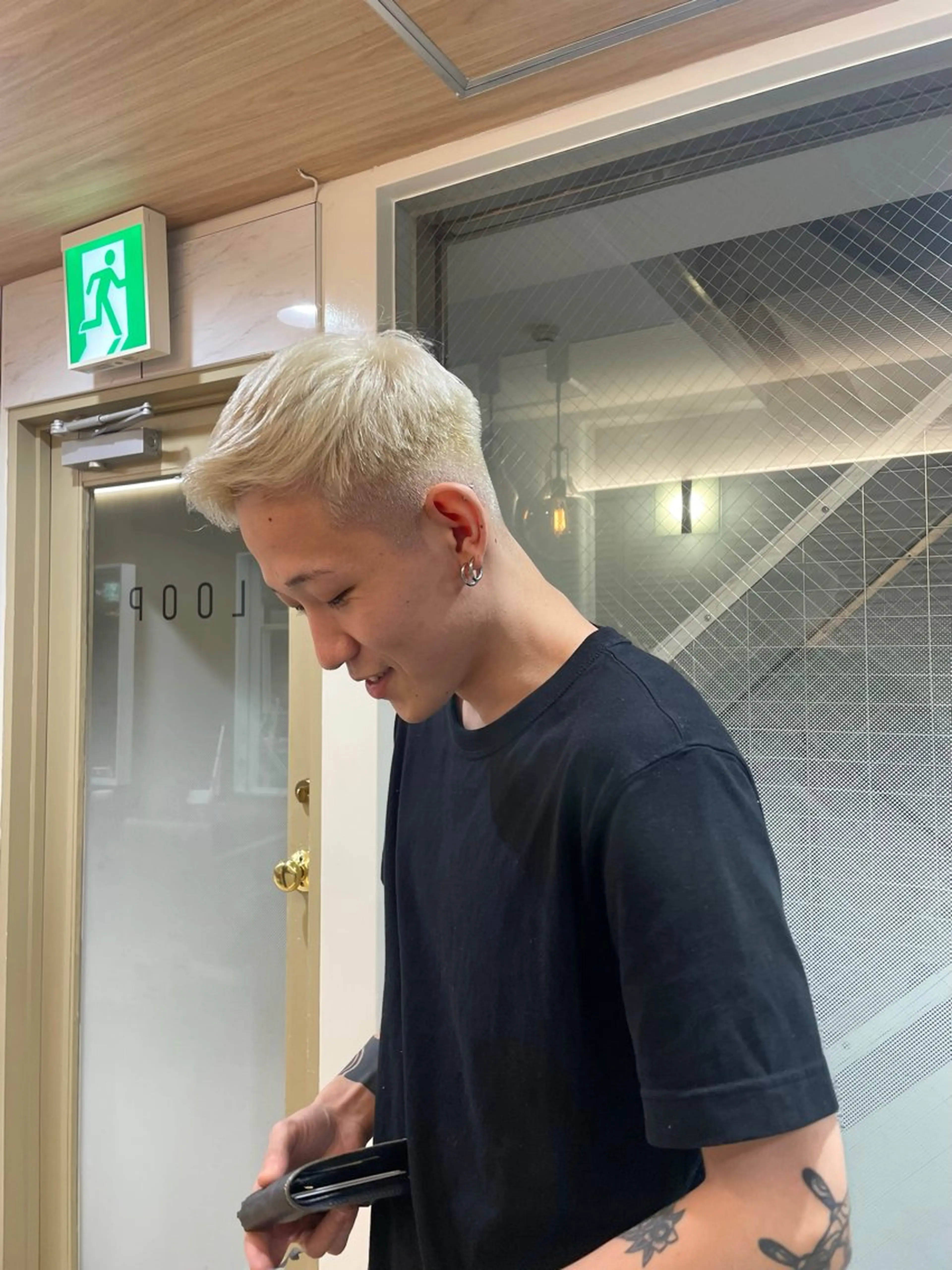 カラー メンズ メンズブリーチ ブリーチ SHOJI LISAのヘアスタイル