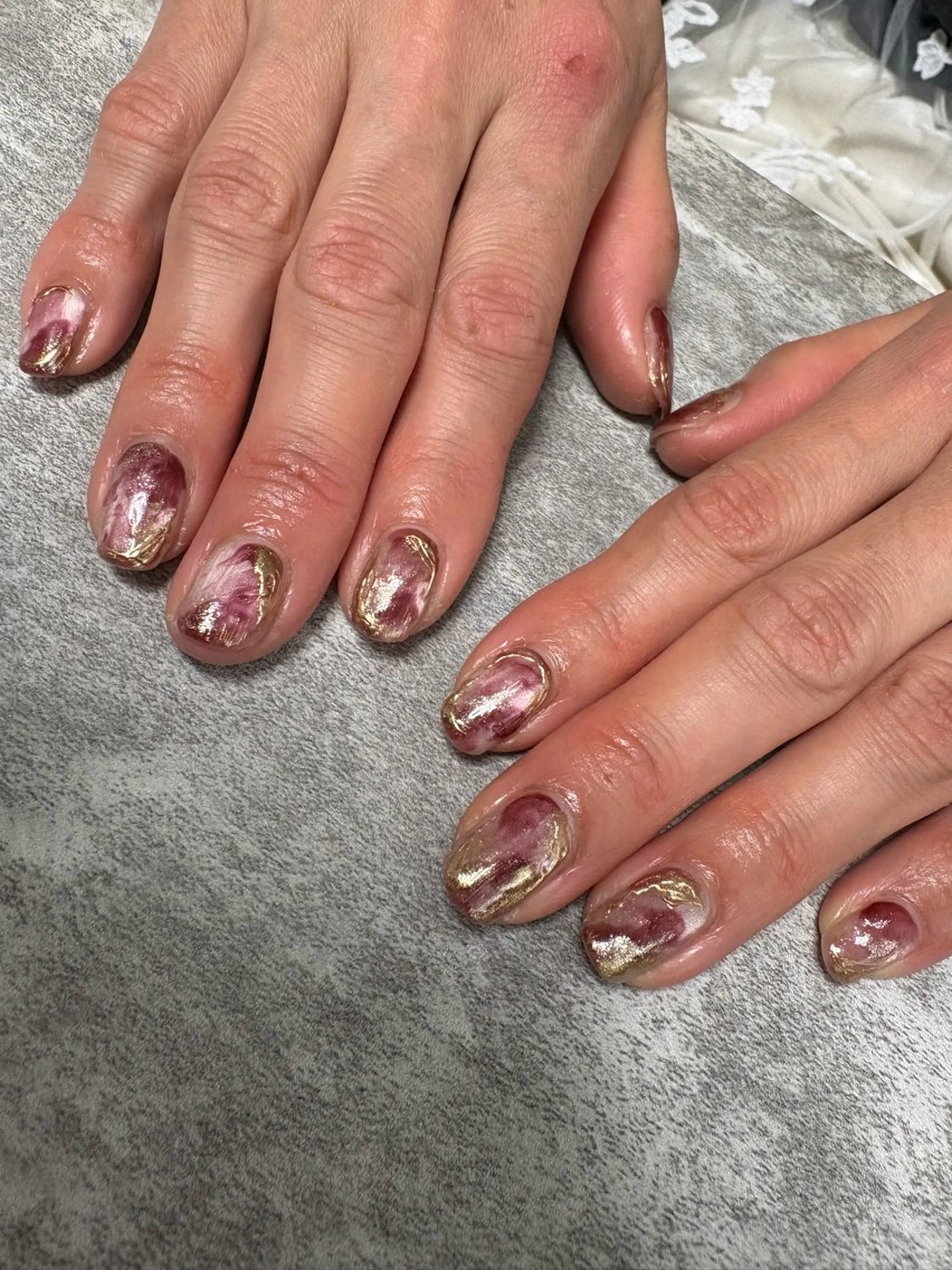 マグと単色でニュアンスネイル♡口コミ投稿でオフ無料(ソフトジェルのみ)の写真