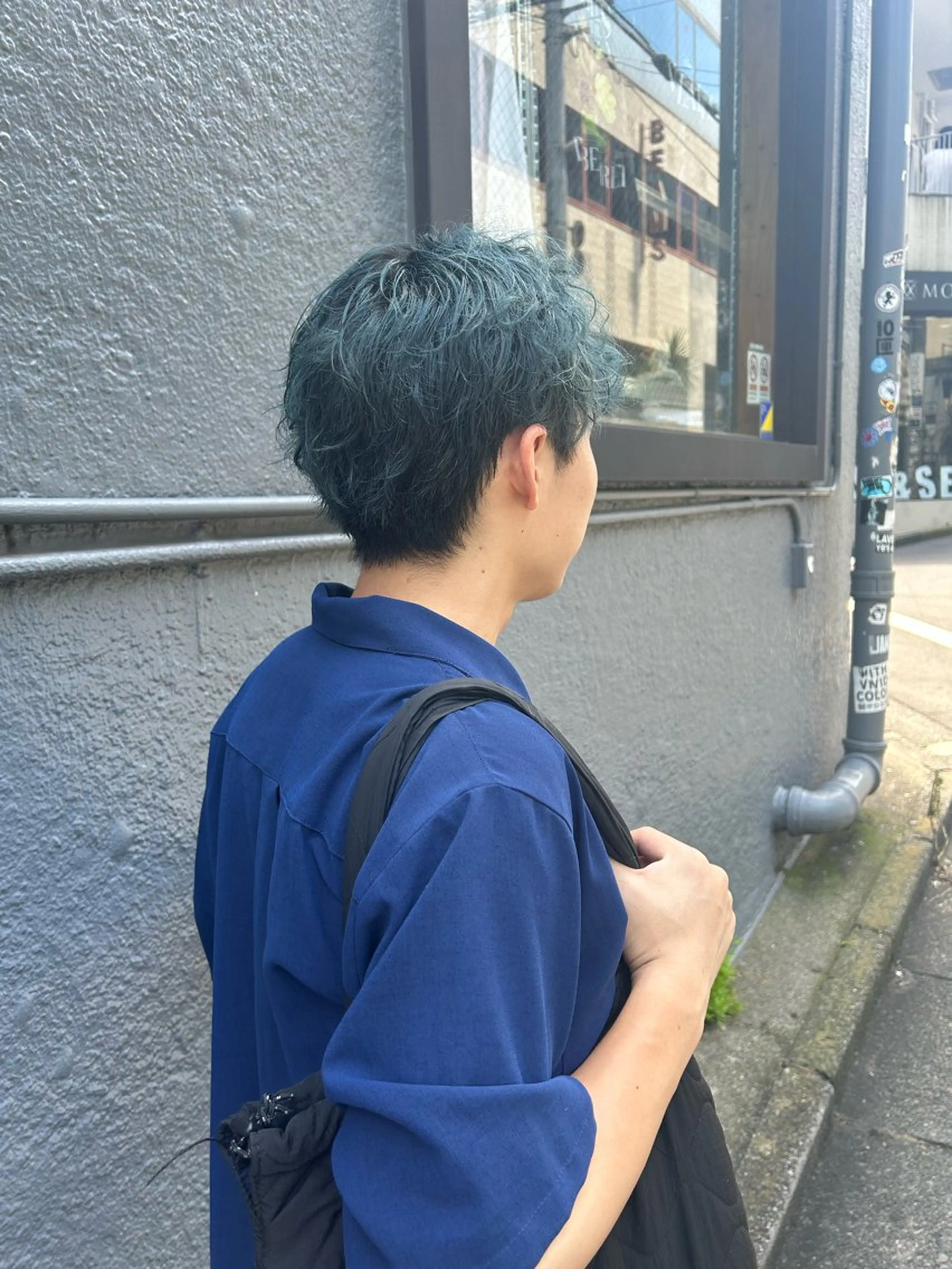 ショート カラー メンズ ブルーカラー ネイビーカラー L&Co所属・タナカ カナ🫧のヘアスタイル