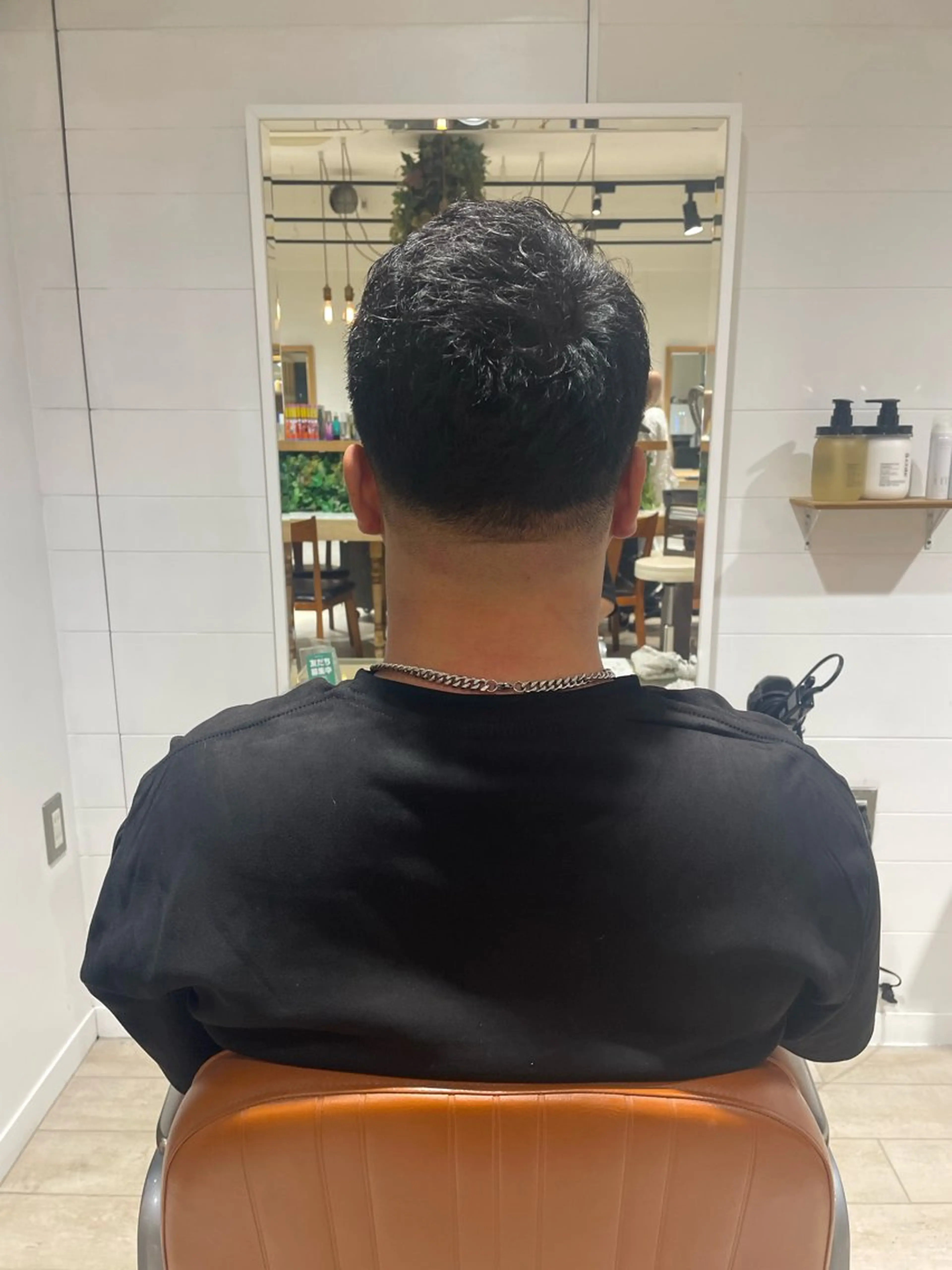 メンズ スズキ マリのヘアスタイル