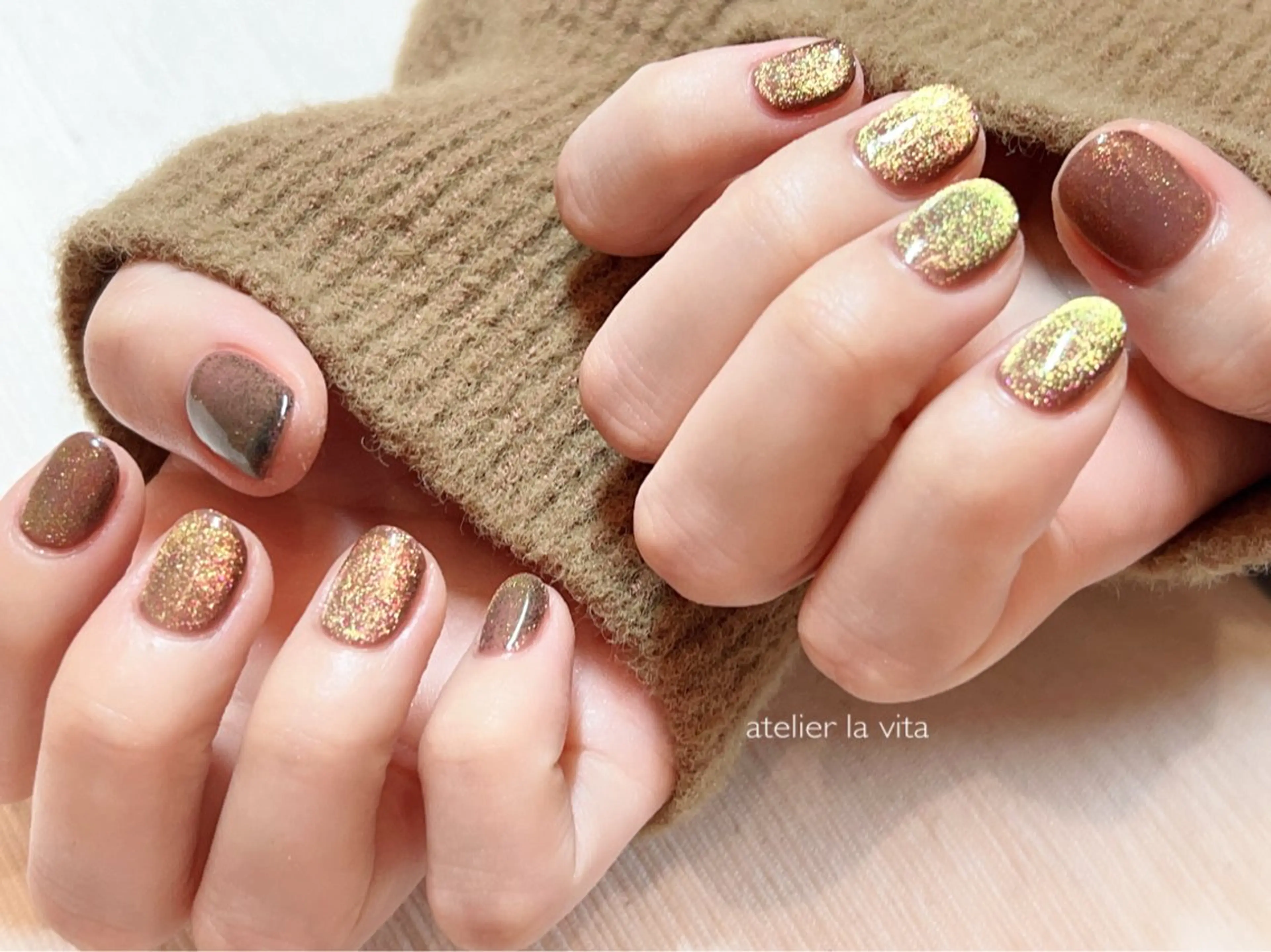 ネイル フレンチネイル ジェルネイル グラデーション マグネットネイル マットネイル atelier la vita所属・lavita. mimuraのネイルデザイン