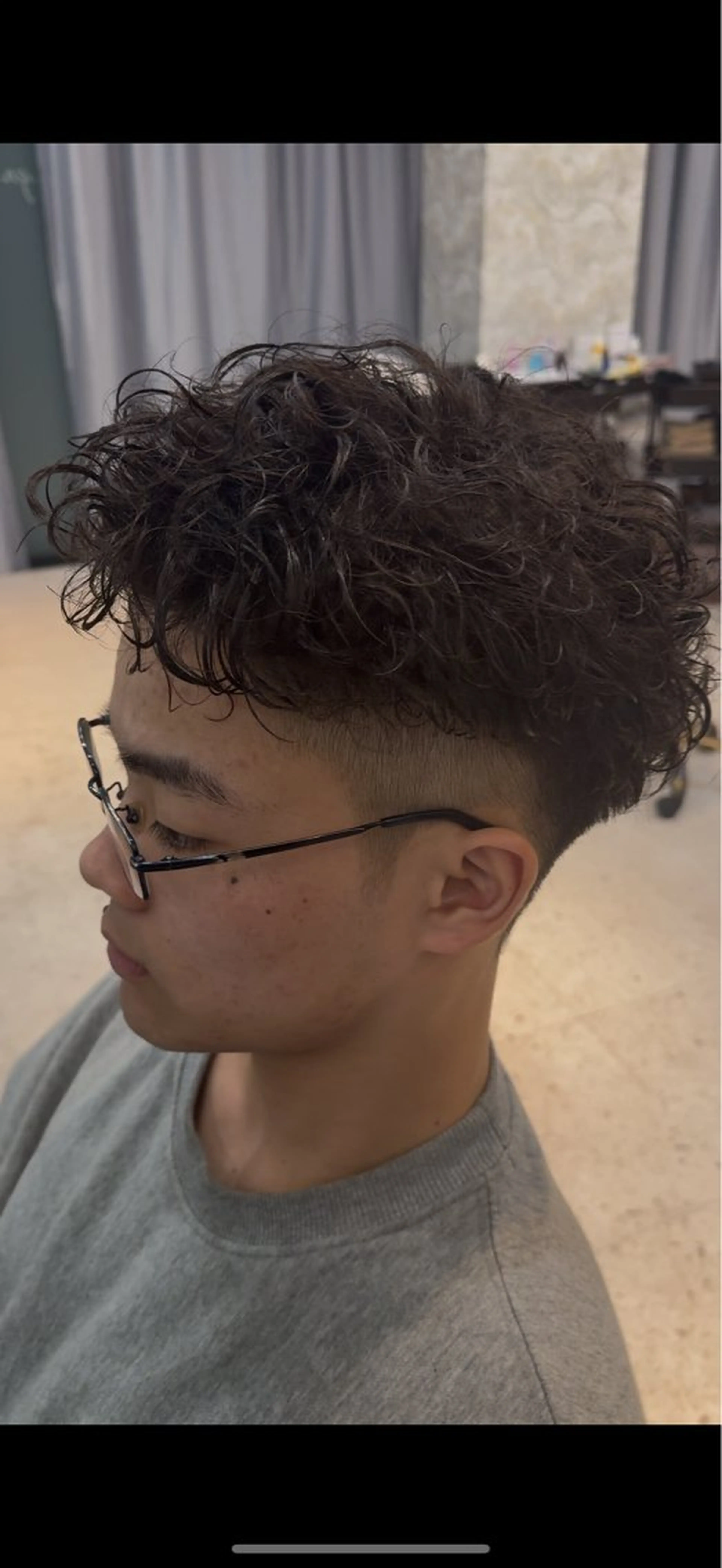 パーマ メンズ 壱岐 祥一朗のヘアスタイル