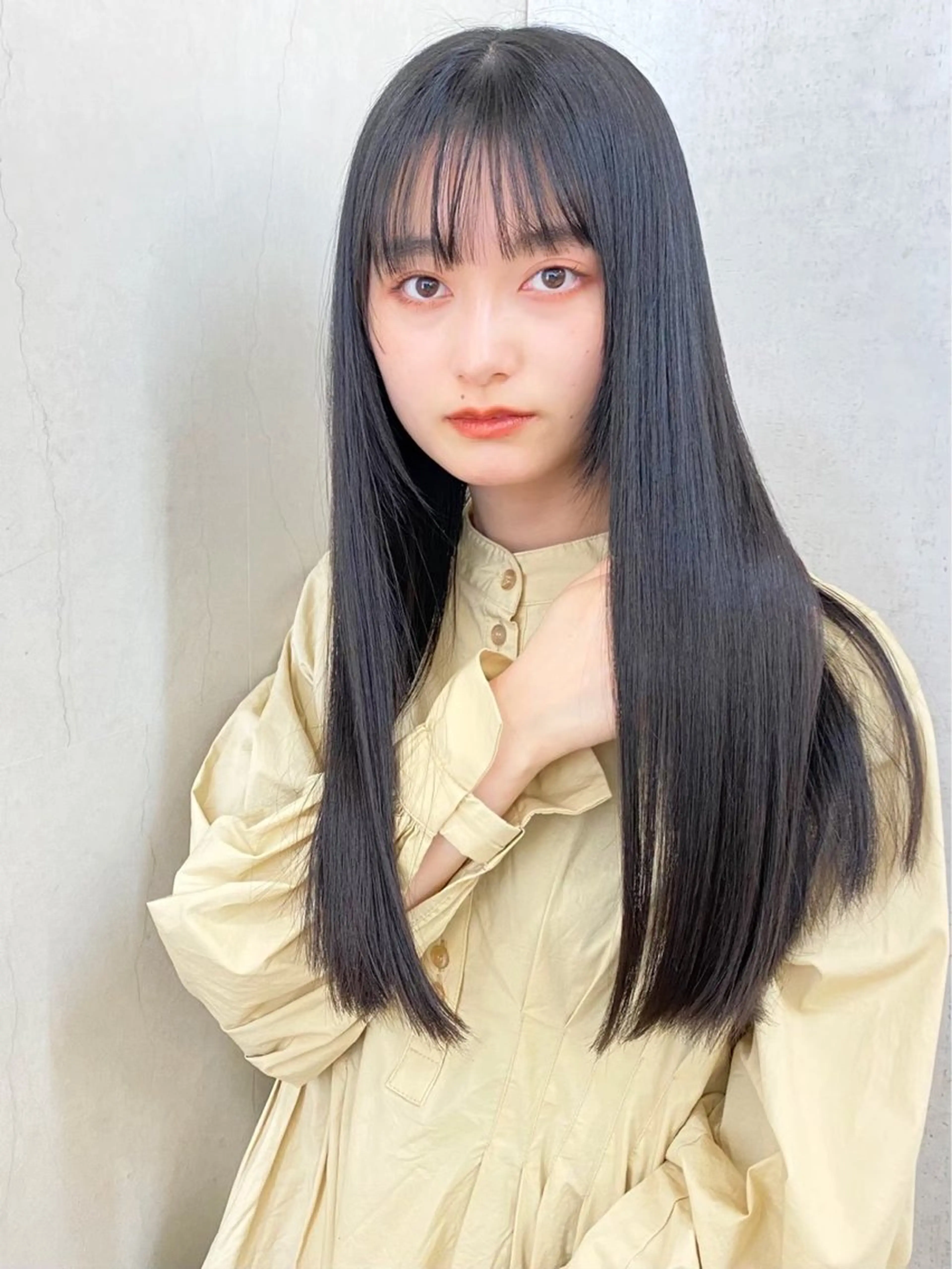 カラー ヘアカラー 丸山 雷世のヘアスタイル