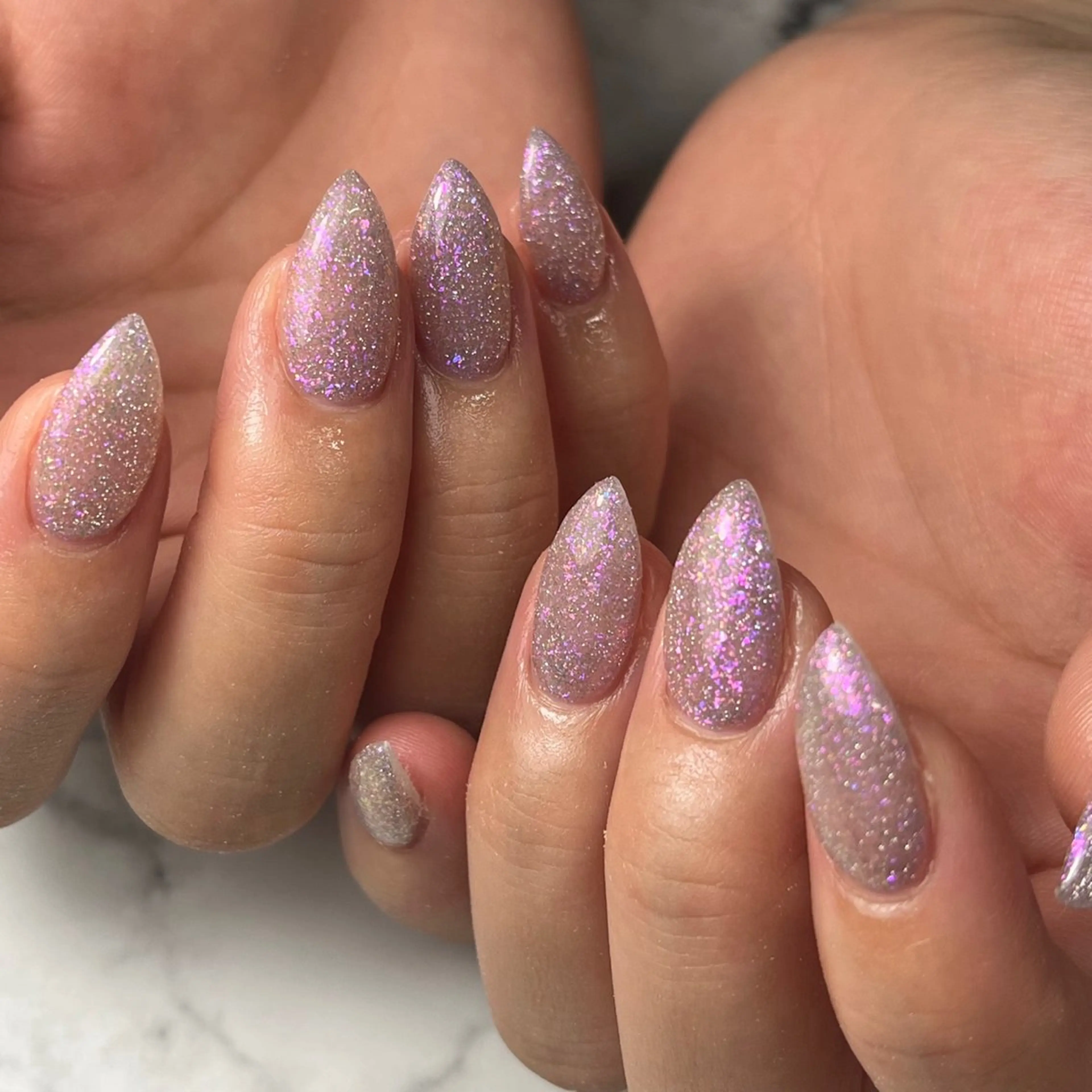 ネイル フラッシュネイル キラキラネイル 韓国ネイル ラメ(グリッター) ワンカラーネイル ハンドネイル NAIL NOWのネイルデザイン