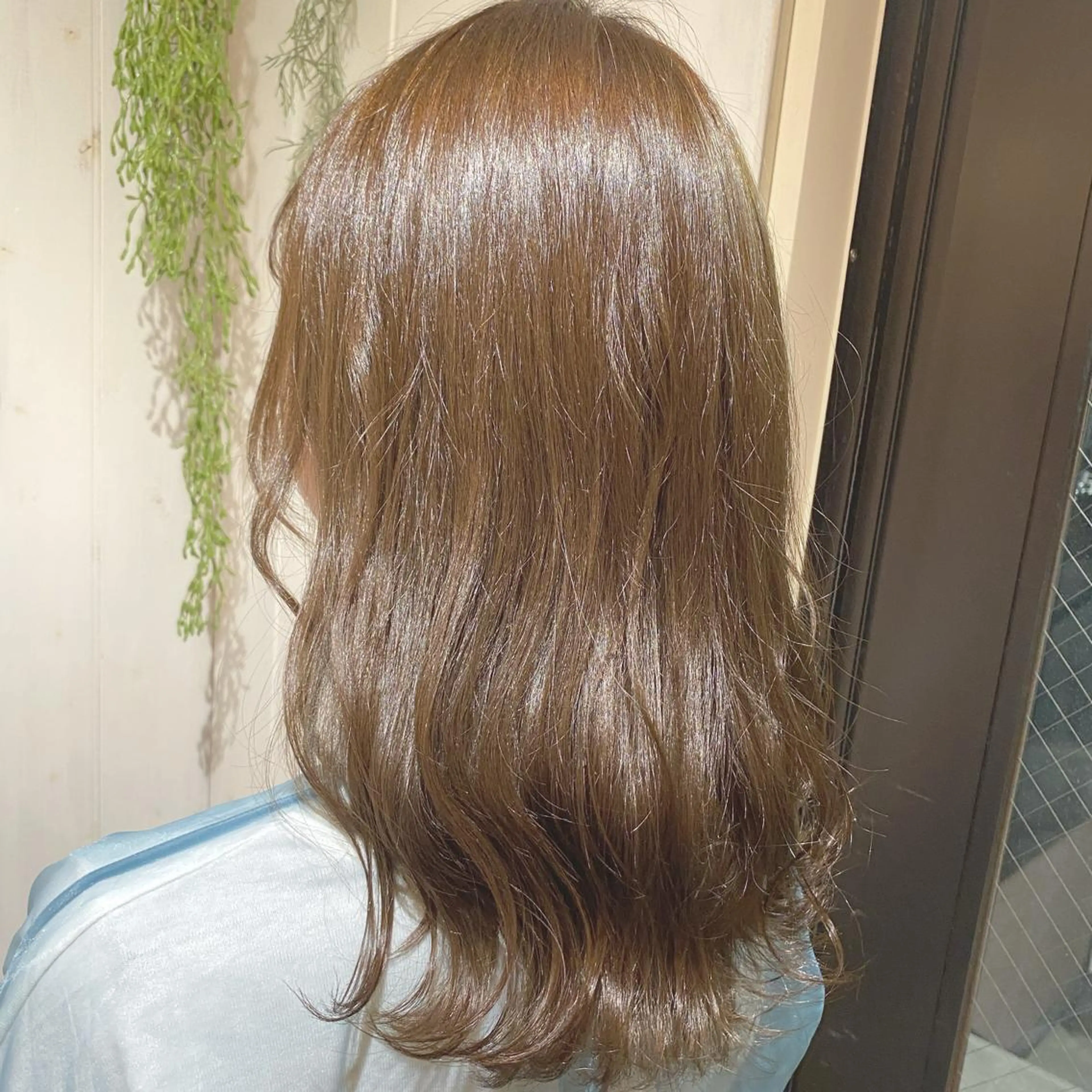 ミディアム カラー 縮毛矯正⭐️ TAKAHIROのヘアスタイル