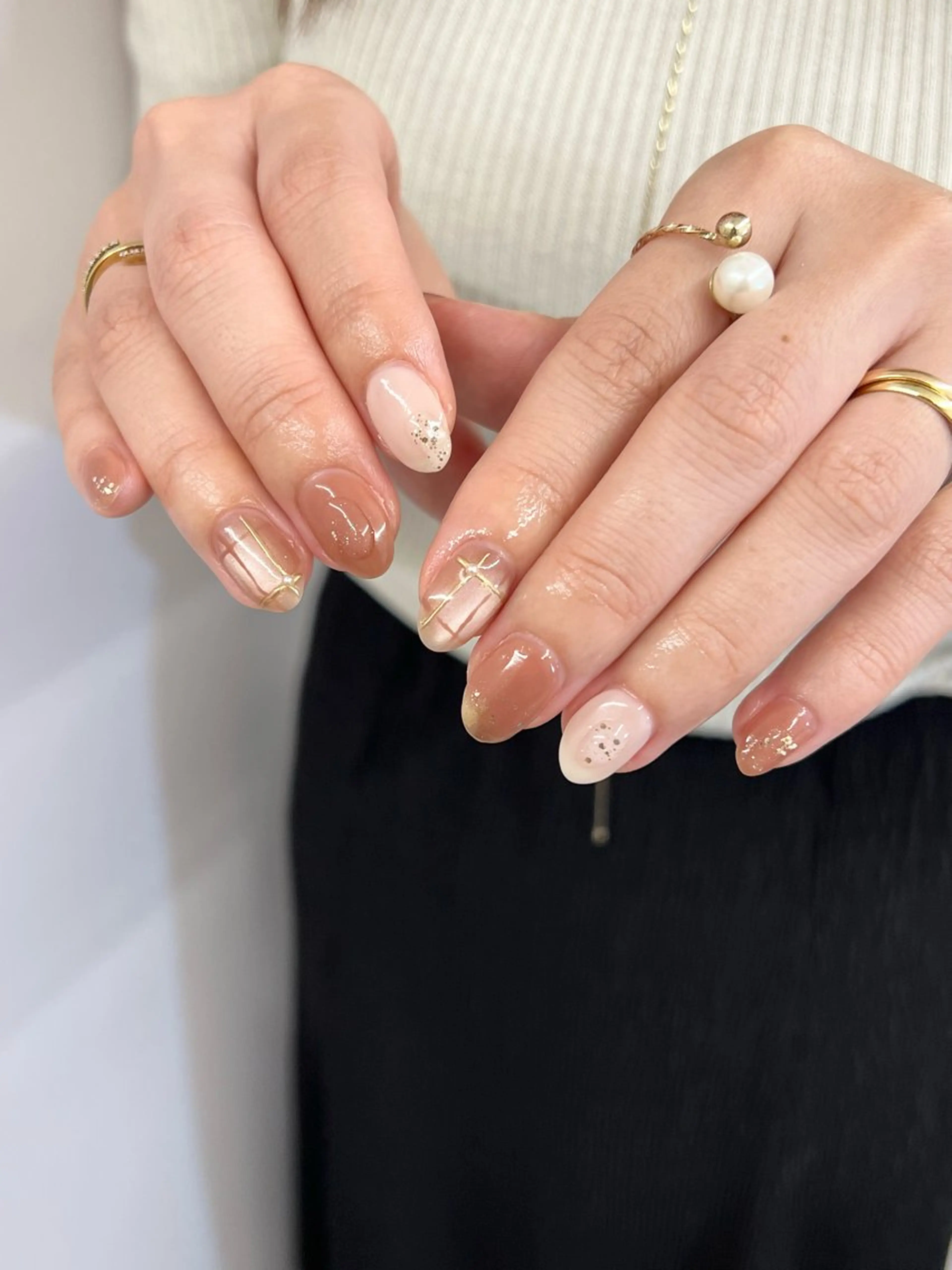 ネイル ブラウン ジェルネイル マグネットネイル ニュアンスネイル パラジェル ハンドネイル ハンドケア Bana_ Nailのネイルデザイン