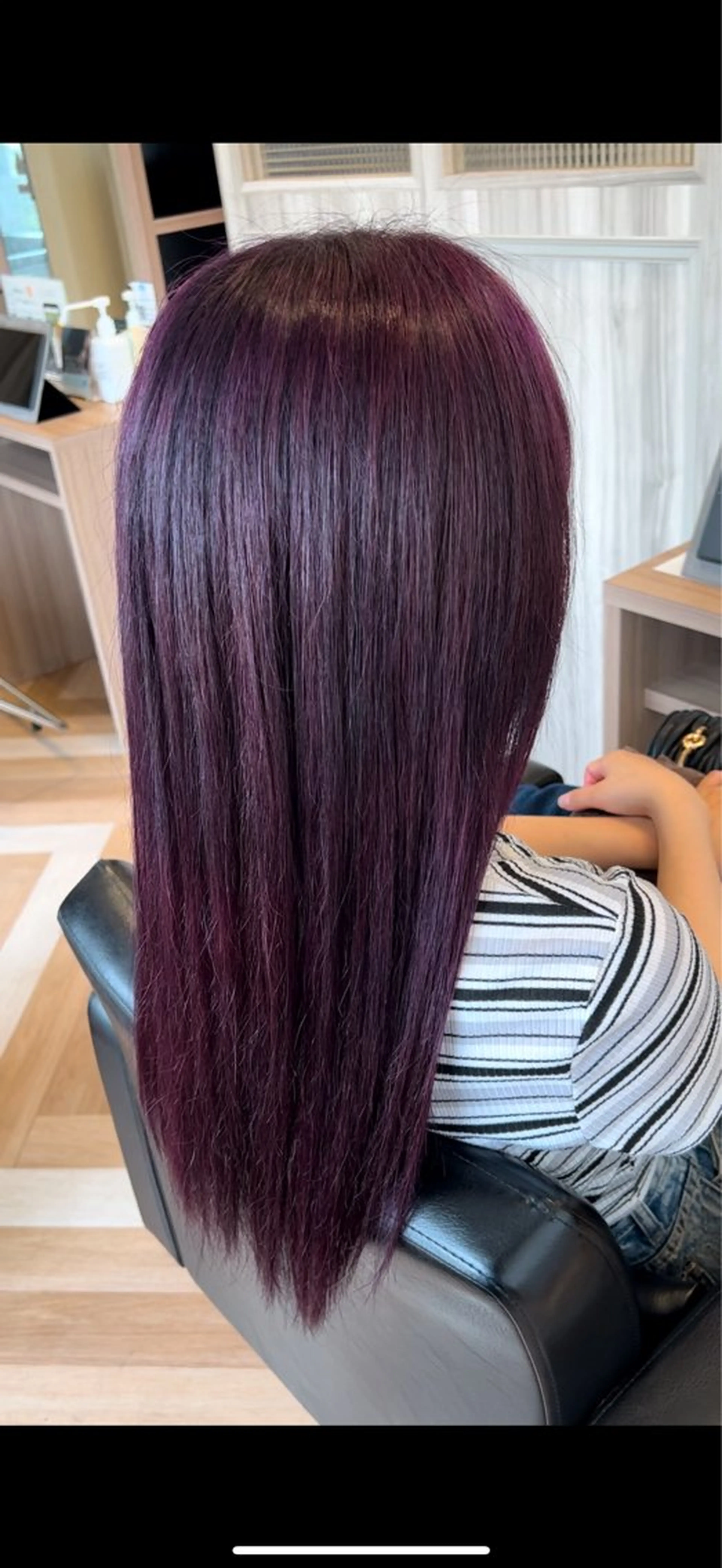 ロング パープルカラー ヘアカラー 剣持 快吏ARISEのヘアスタイル