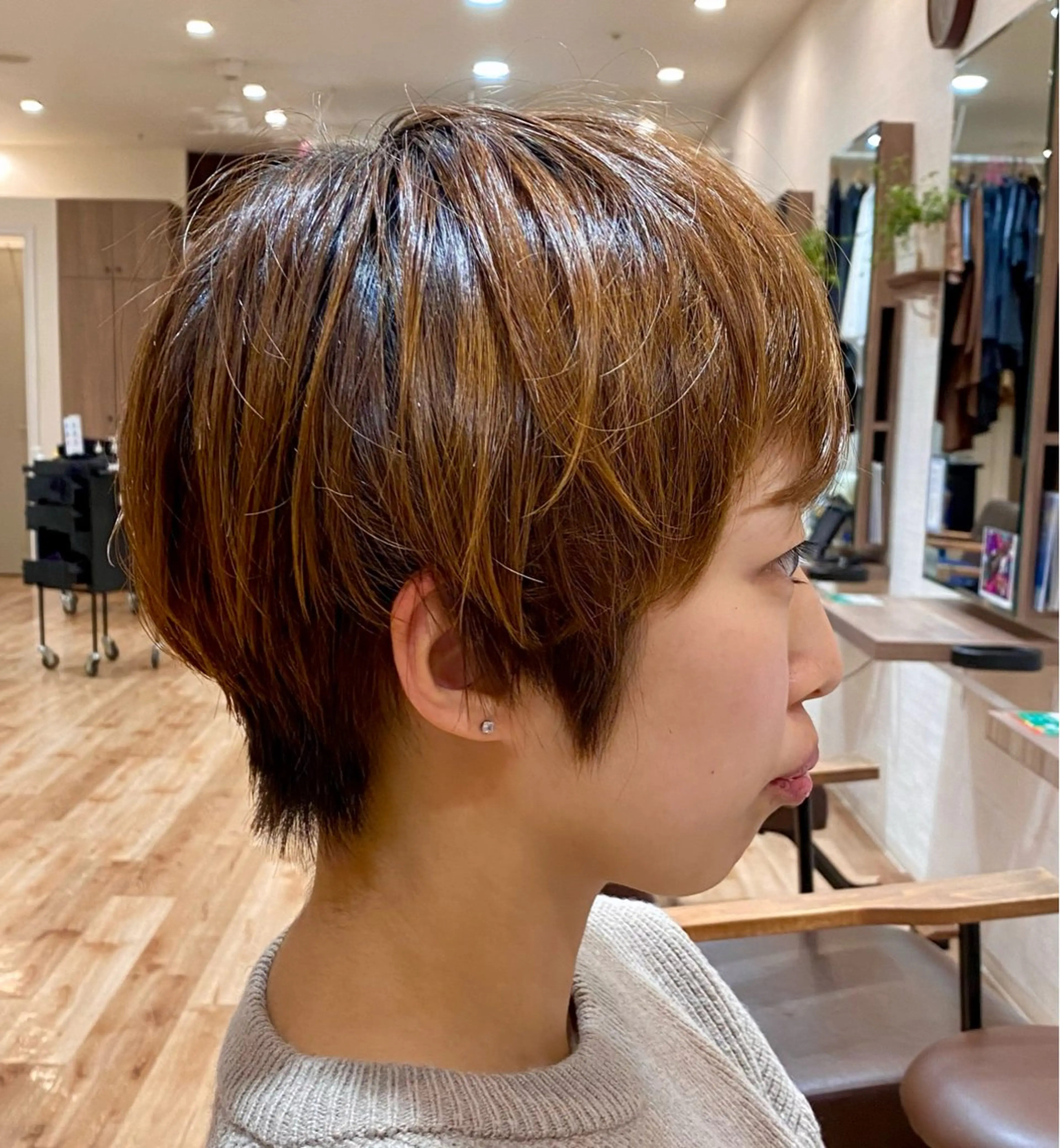 ショート カット イシカワ ユウタのヘアスタイル