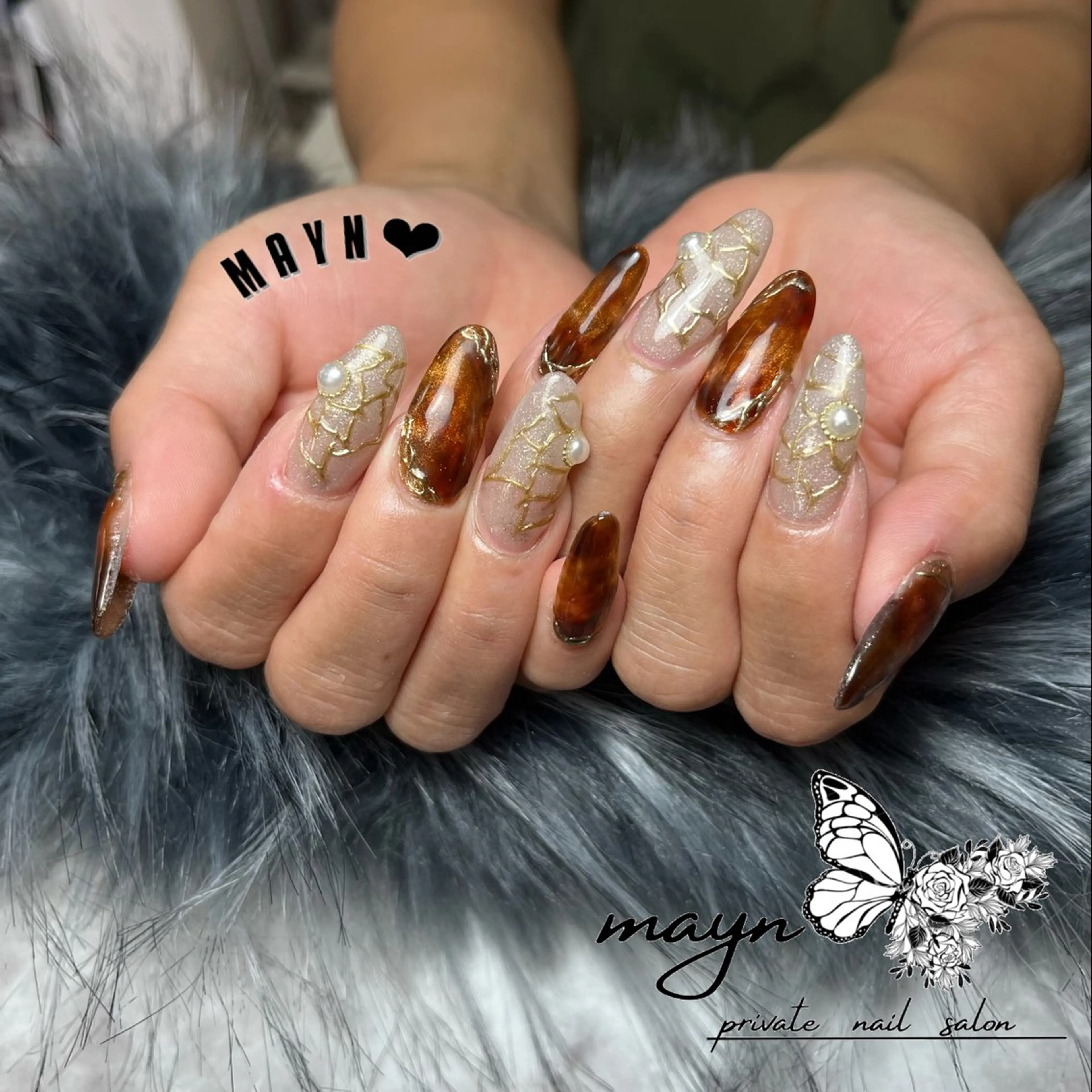 ネイル ﾈｲﾙｻﾛﾝ Vellのネイルデザイン