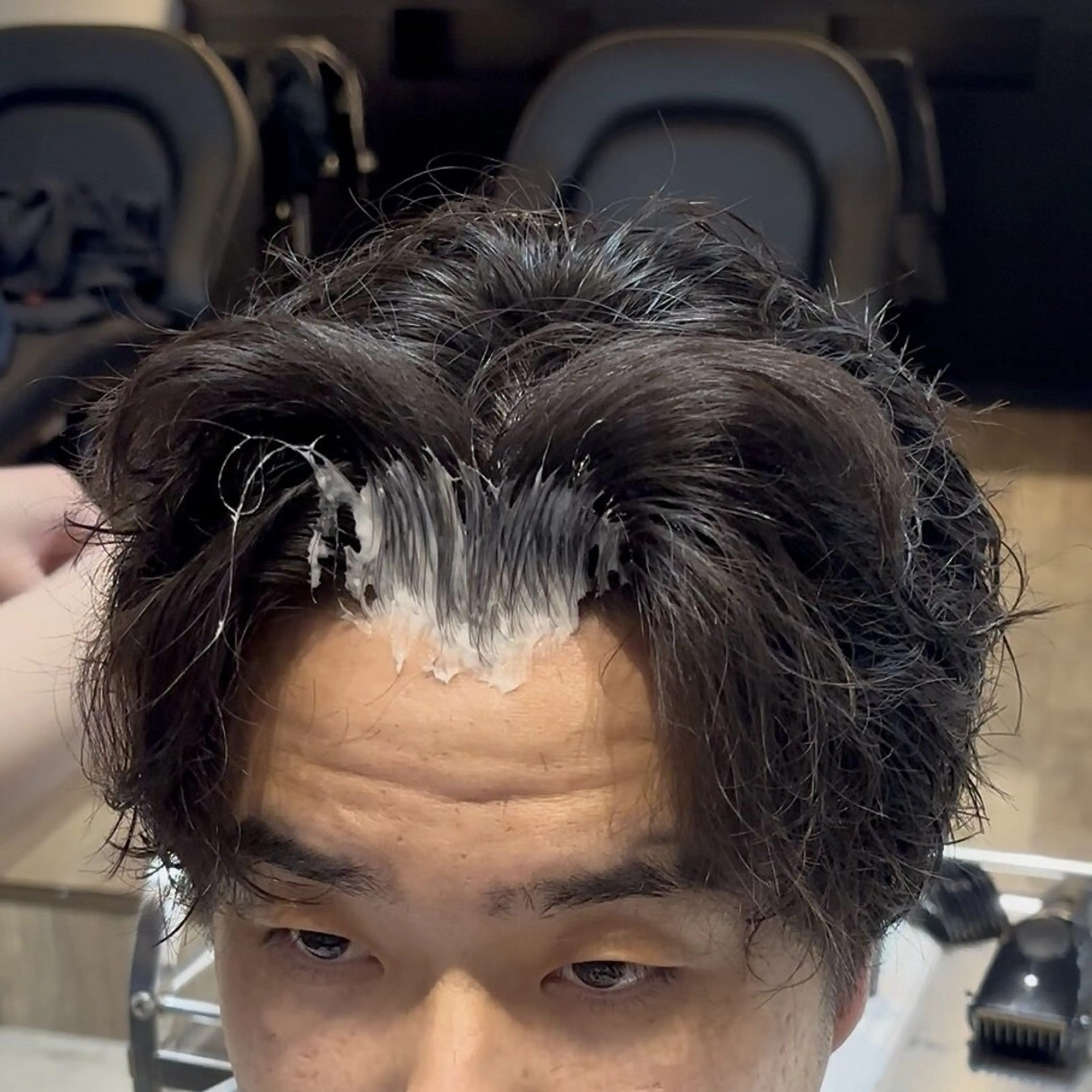 ショート メンズ 倉持 誠也　フェザーパーマのヘアスタイル