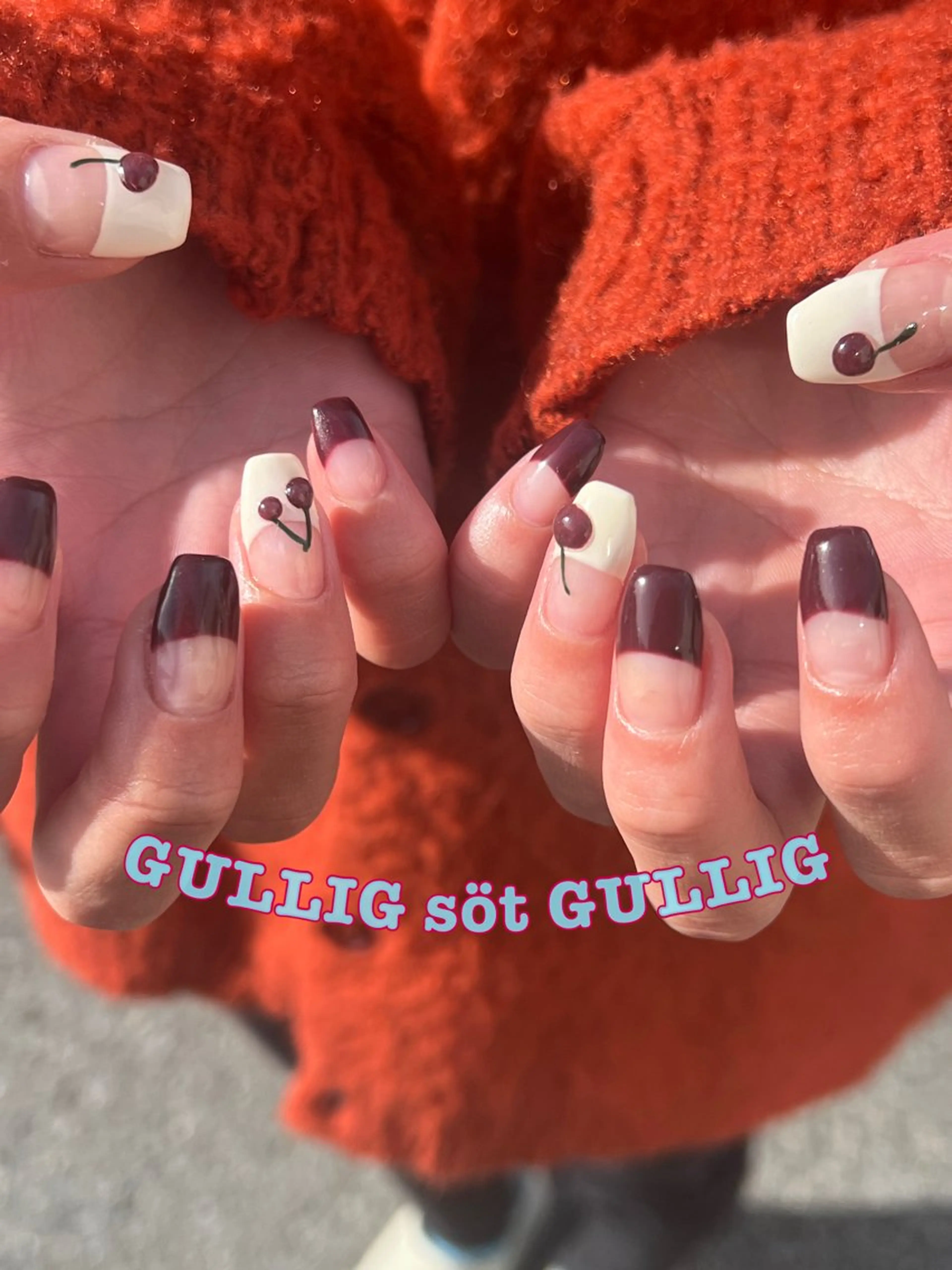 ネイル ハンドネイル フットネイル GULLIG söt GULLIGのネイルデザイン