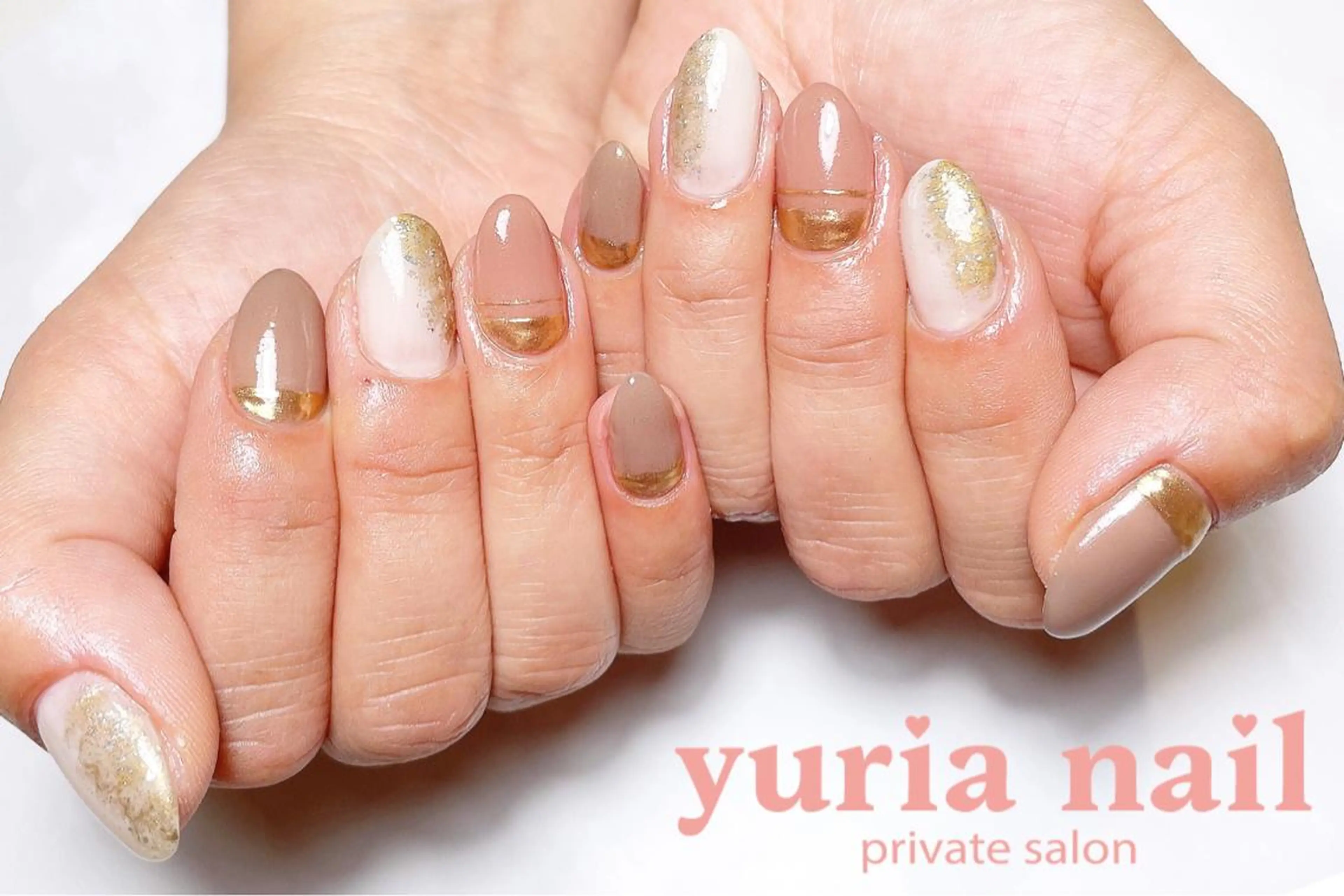 ネイル ジェルネイル ニュアンスネイル ピンク ホワイト ハンドネイル 小林 ゆりあのネイルデザイン