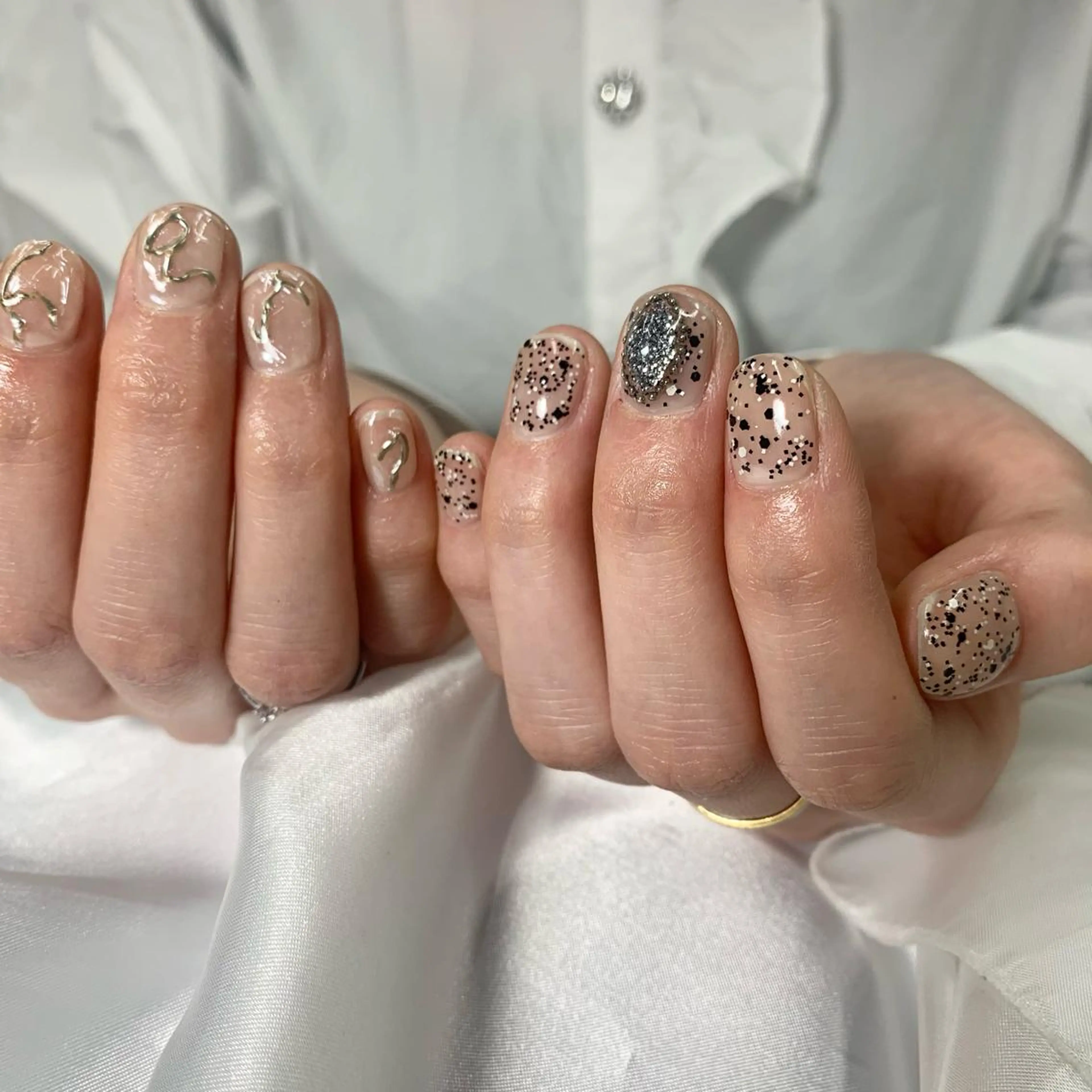 ネイル kana/モード ・グランジ໒꒱のネイルデザイン