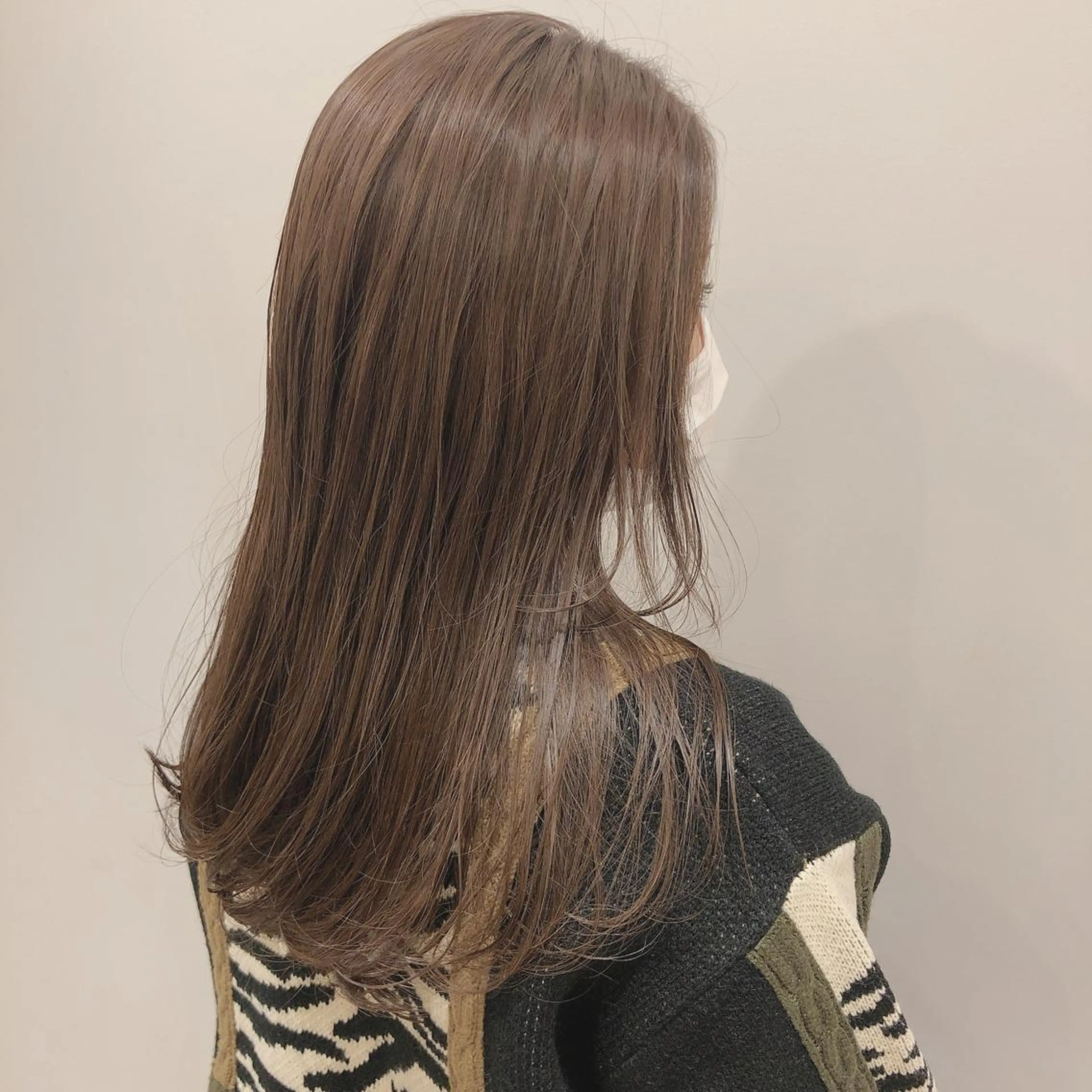 ロング カラー tuuli所属・石井 永遠のヘアスタイル