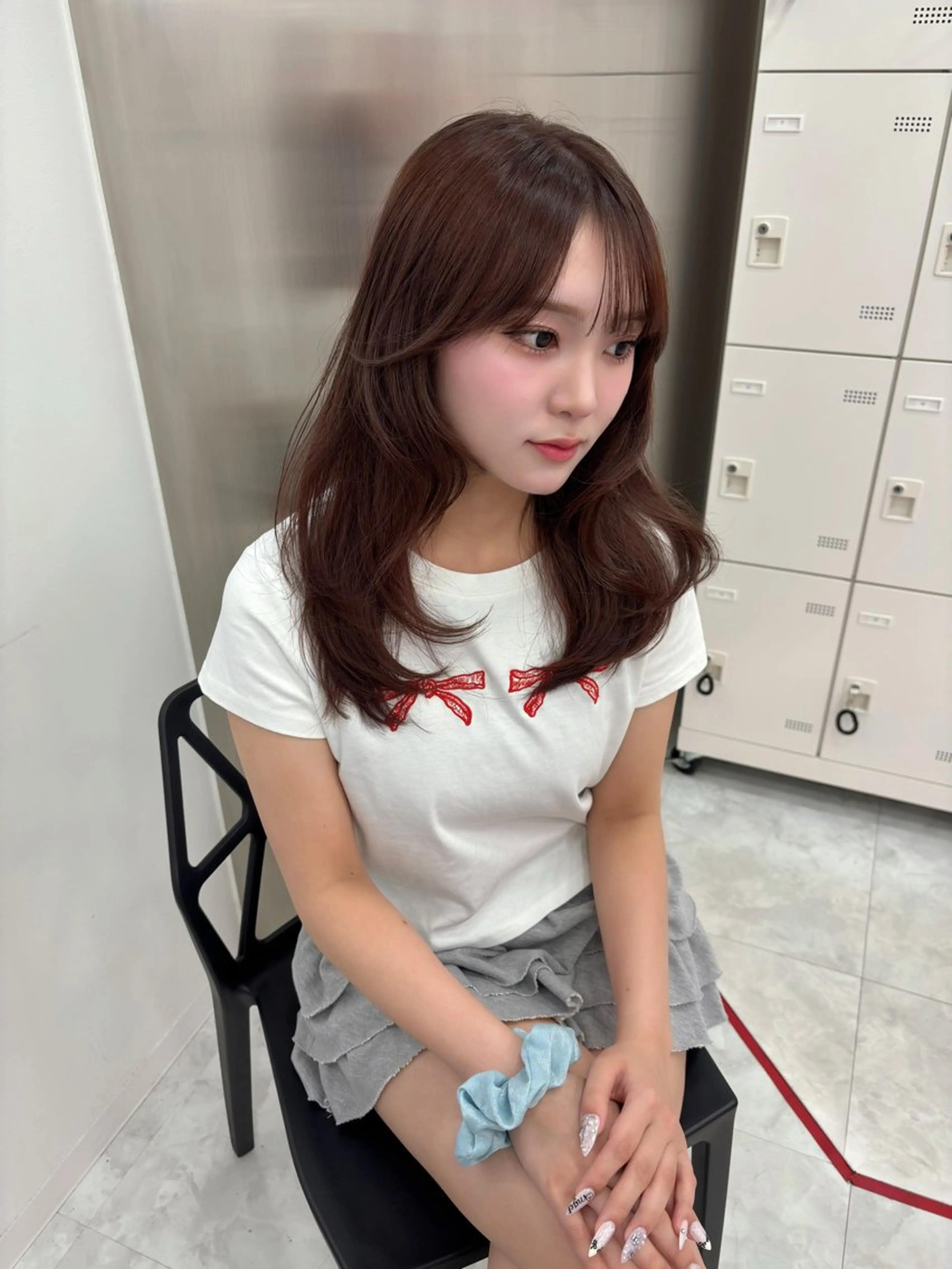 セミロング カラー カット 韓国レイヤー ハッシュカットのヘアスタイル
