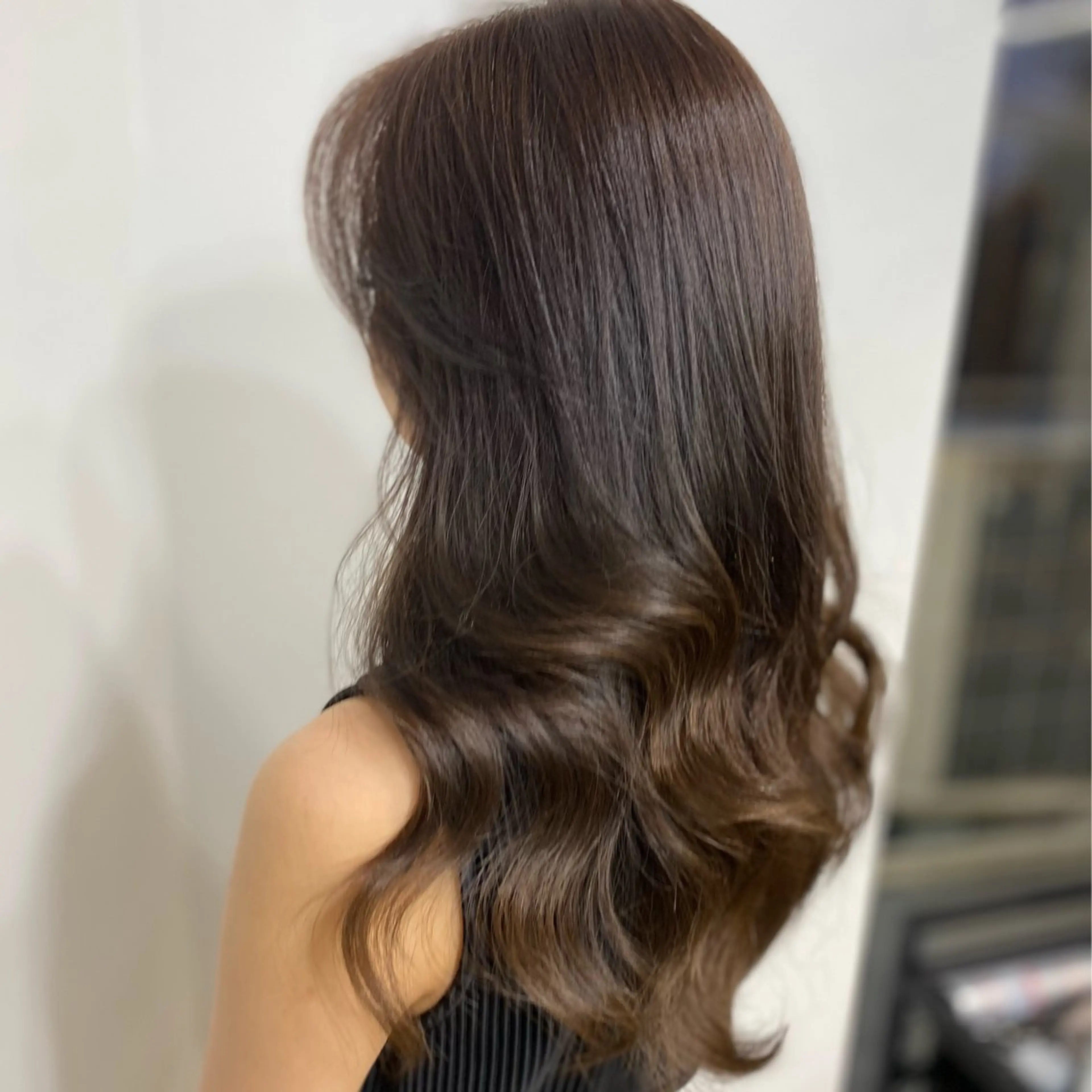 セミロング カラー カット ヘアカラー トリートメント 韓国風×透明感カラー 髪質改善オタベシンヤのヘアスタイル