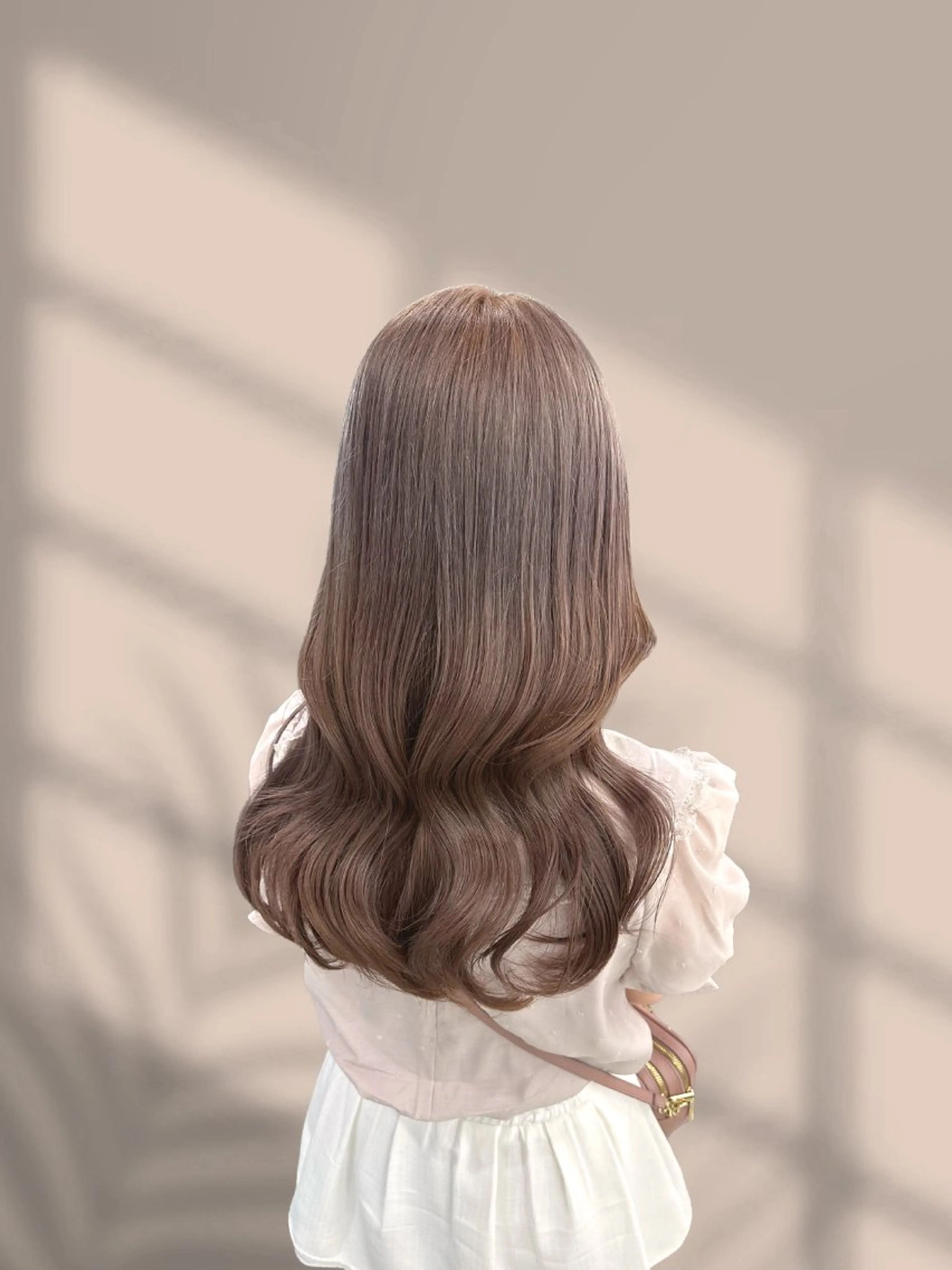 ロング ヘアカラー トリートメント ヘアセット くすみミルクティー/ ブラウン🪡TOWAのヘアスタイル