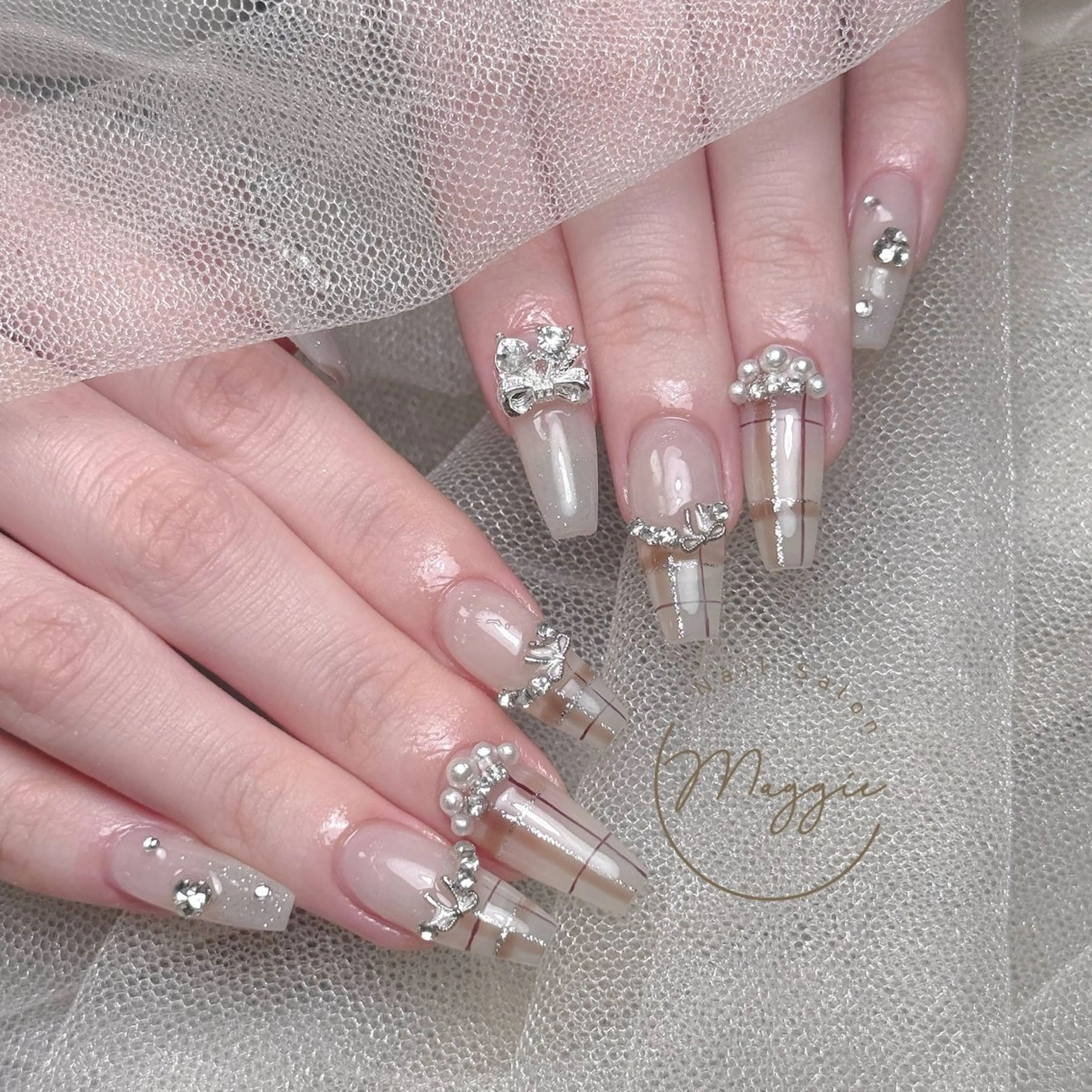 ネイル Maggie Nail🦩のネイルデザイン