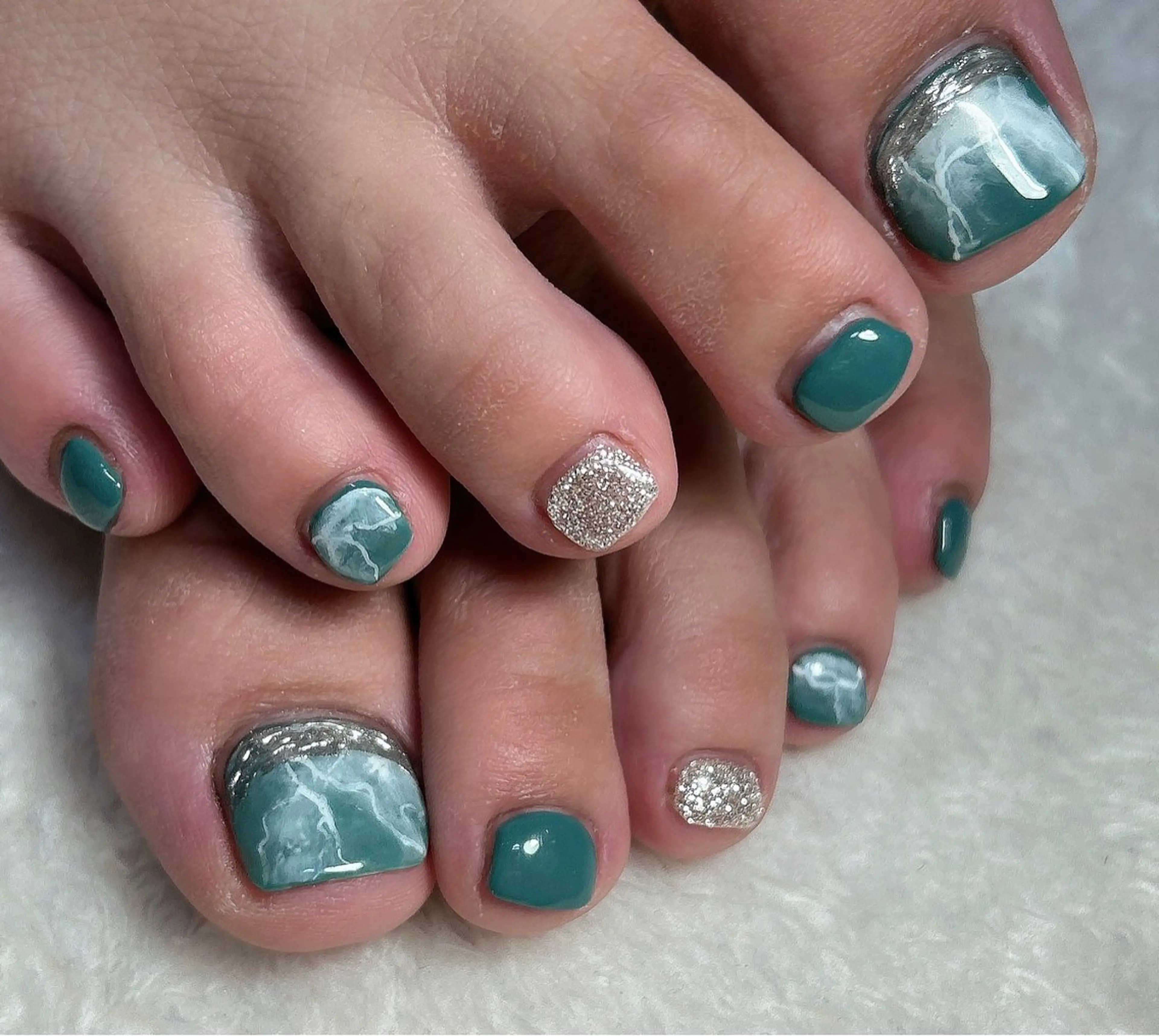 ネイル 大理石ネイル(マーブル) フットネイル reve あやののネイルデザイン