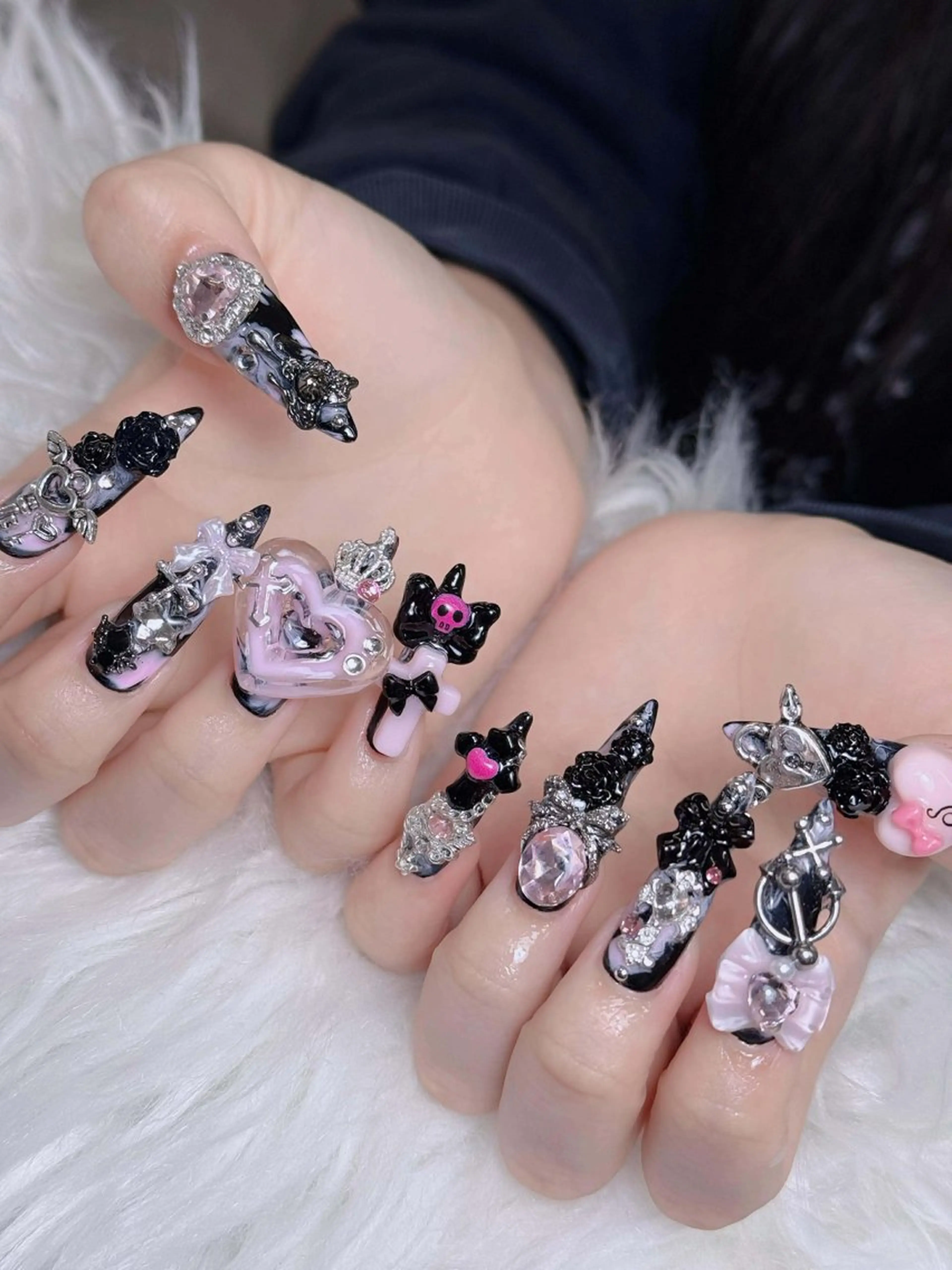 ネイル オーロラネイル チークネイル フットネイル フレンチネイル 韓国ネイル ハンドネイル Lumi Nailのネイルデザイン