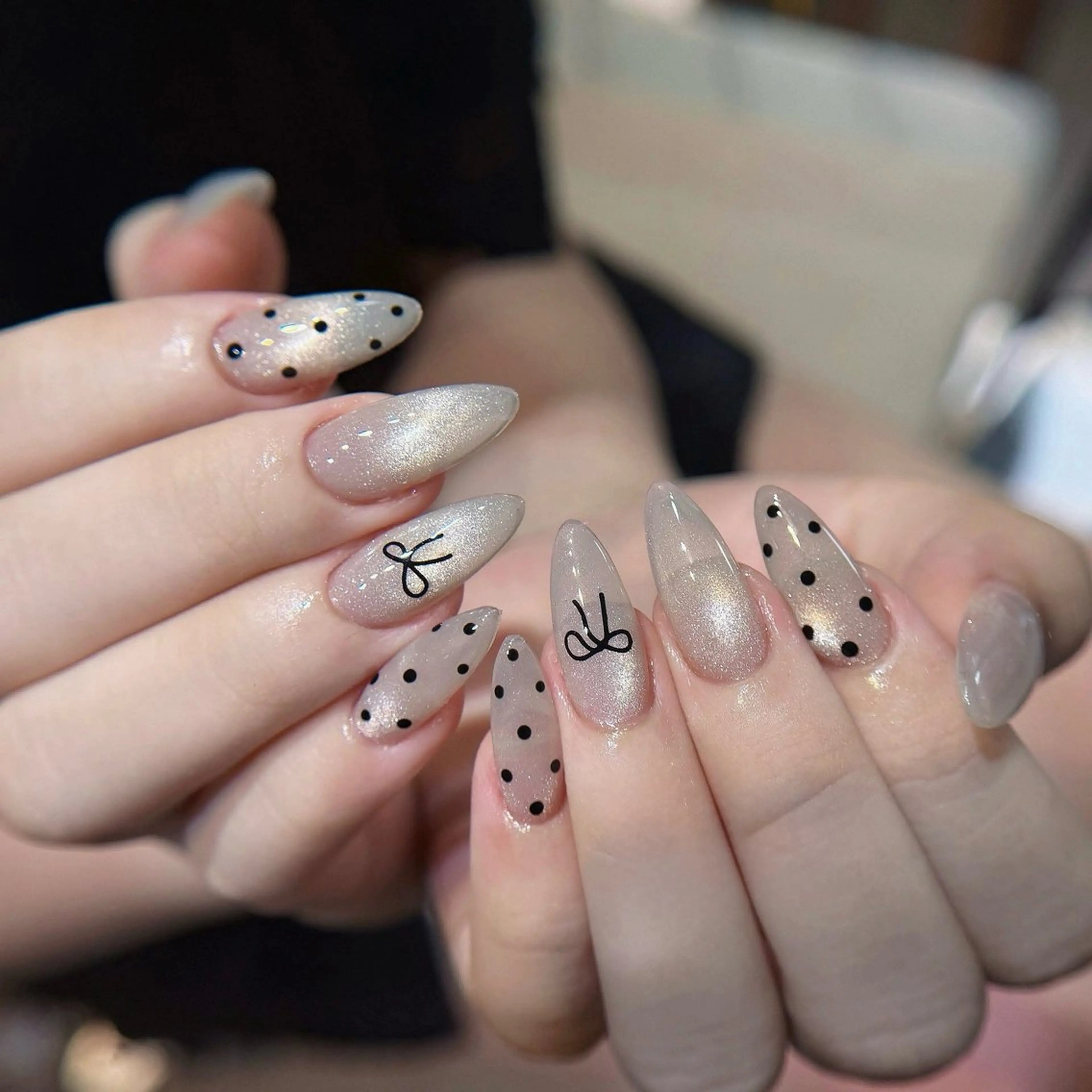 ネイル ハンドネイル トウイ チャンのネイルデザイン