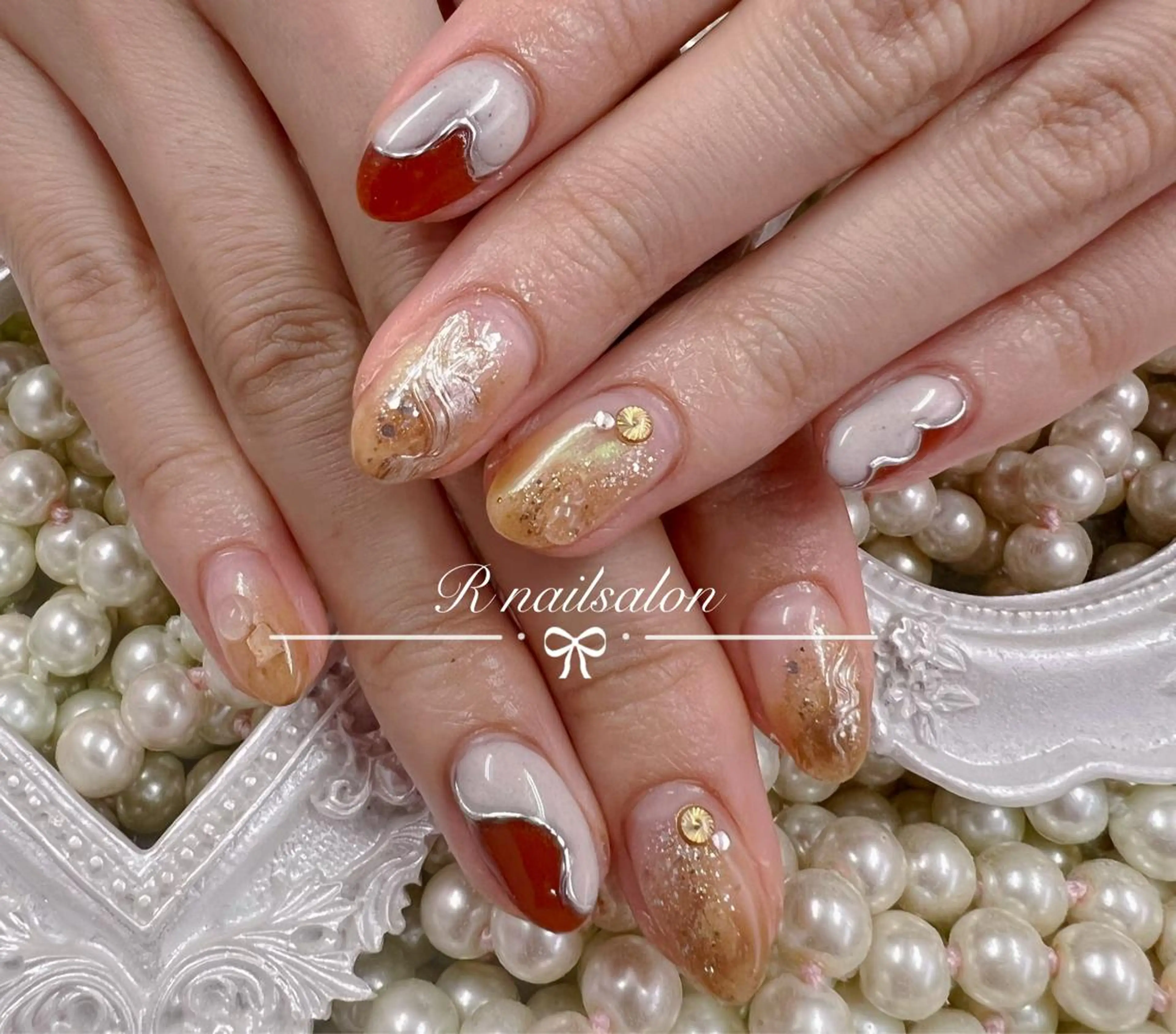 セミロング ハンドネイル R NAILSALONのネイルデザイン
