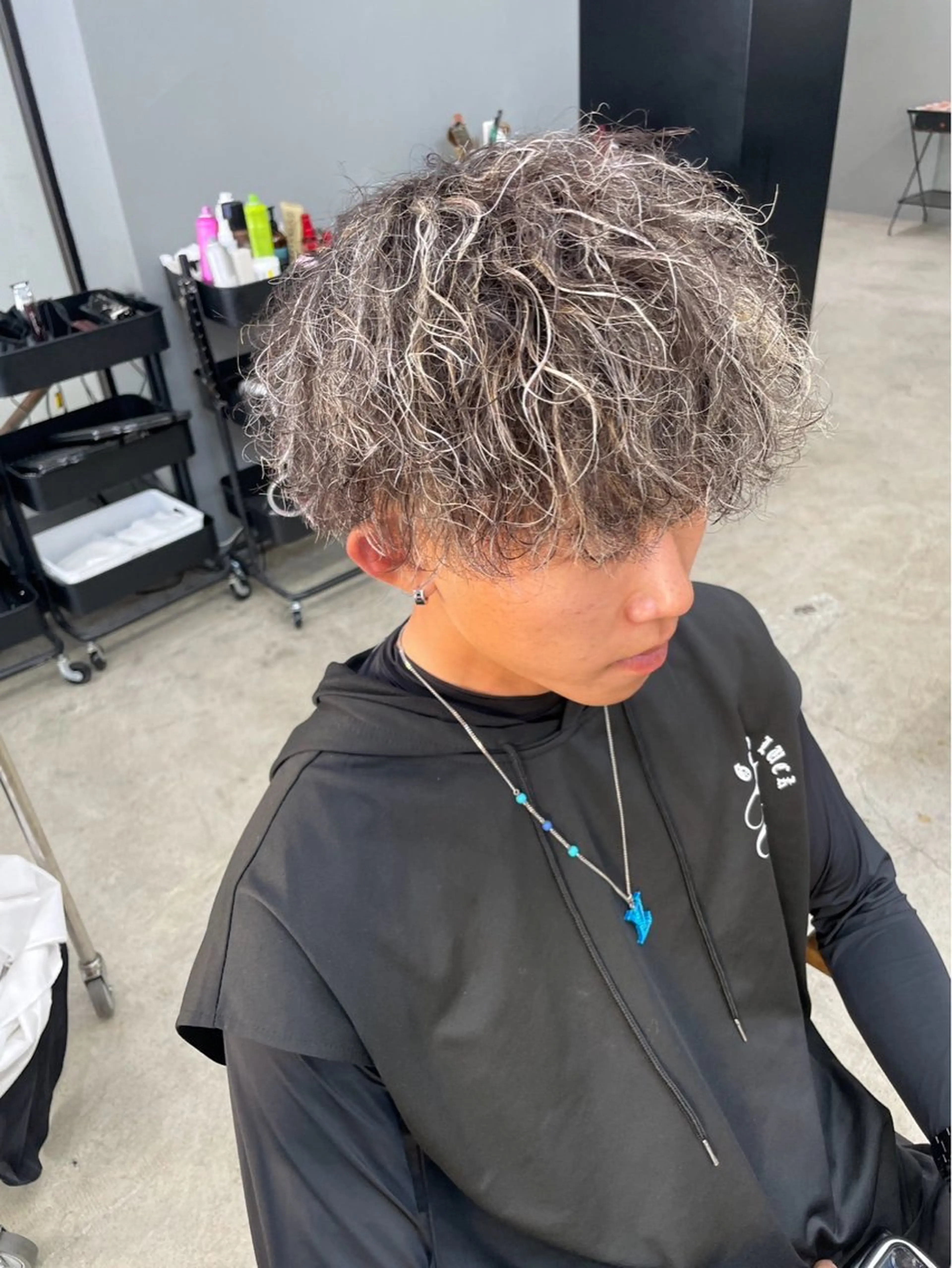ショート パーマ メンズ カット パーマ メンズ専門サロン wokeのヘアスタイル