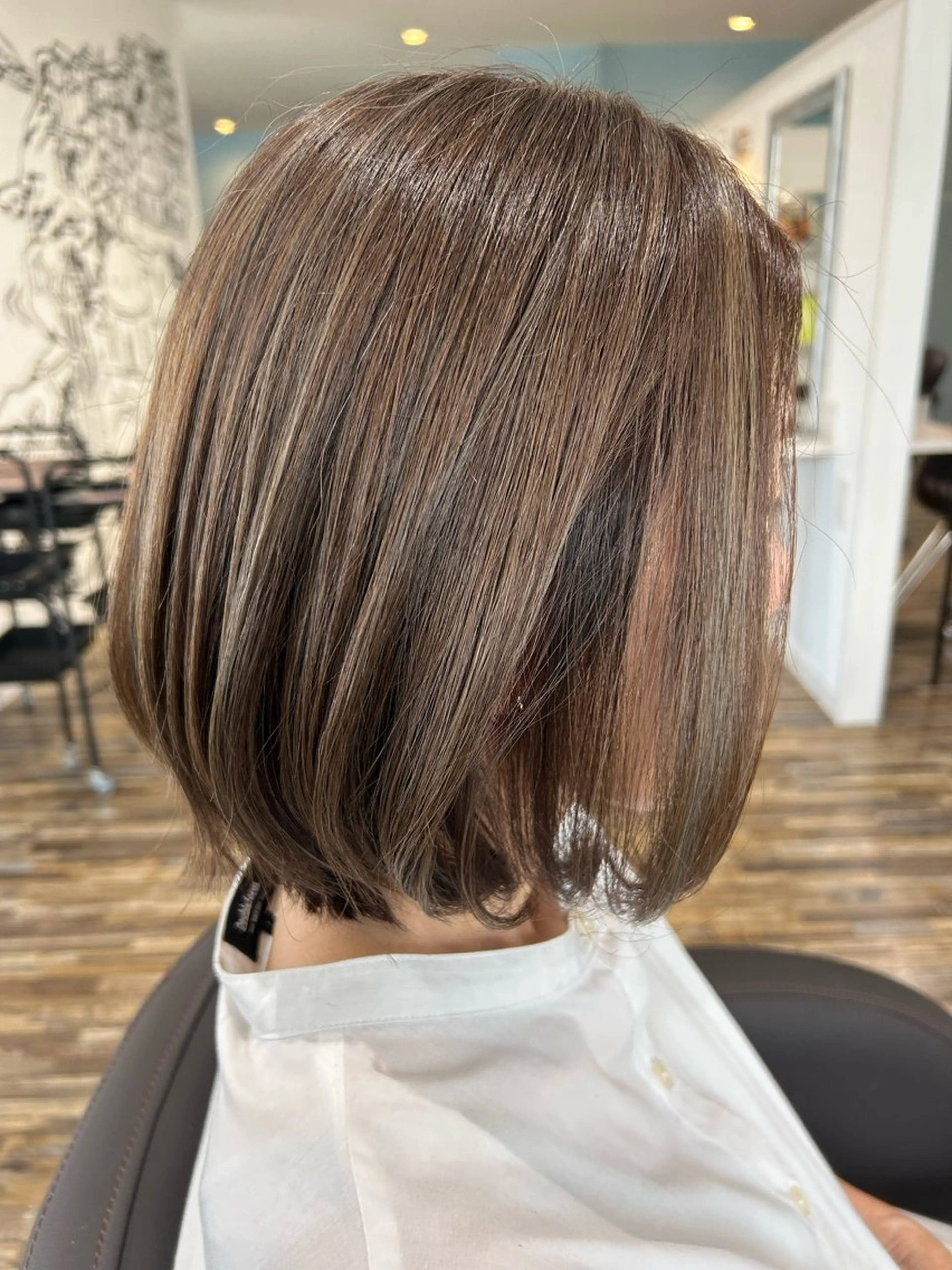 ミディアム ハイライト カット ヘアカラー Hairsalon&Eyelash STORY富木島店所属・高木 瑶子のヘアスタイル