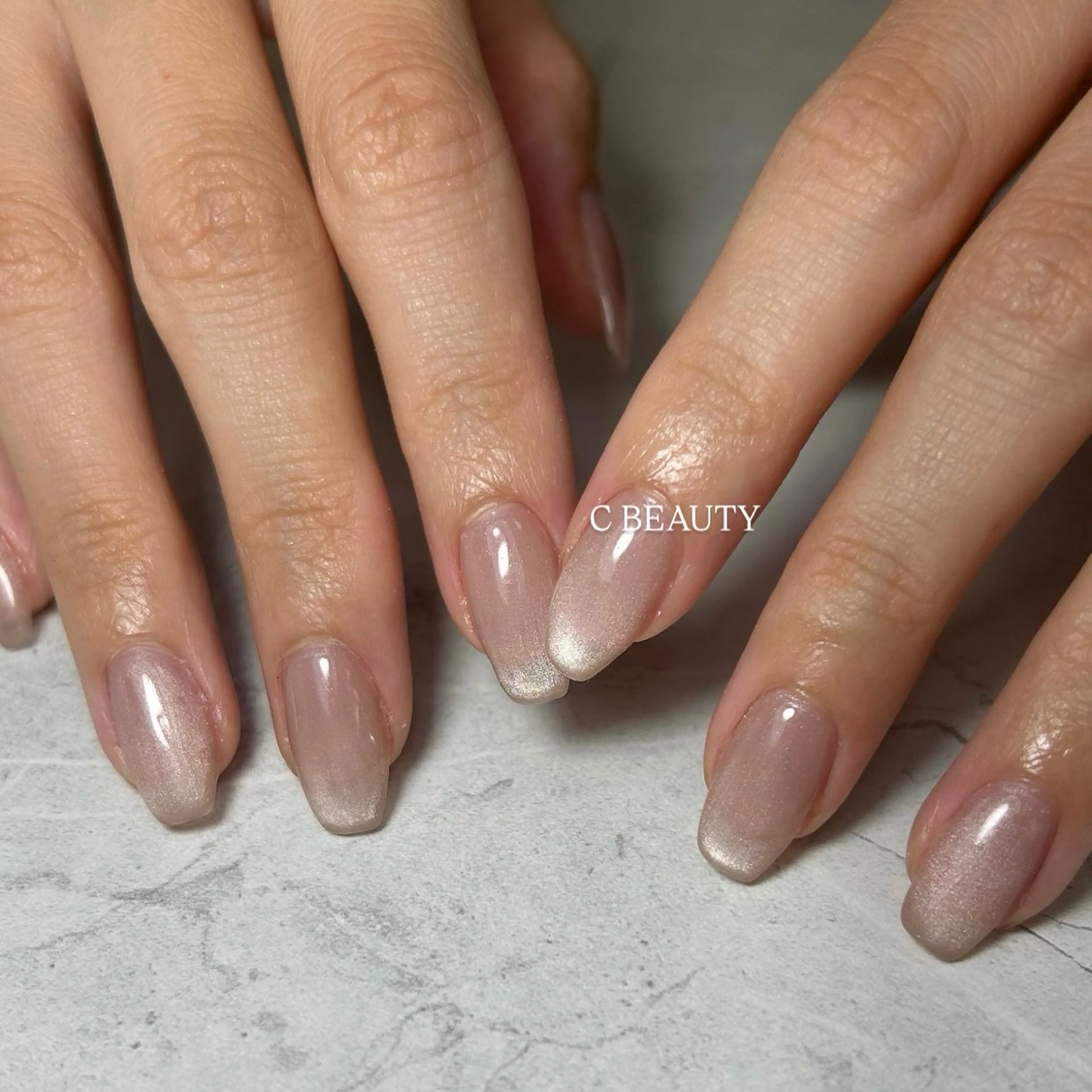 ネイル マグネットネイル C BEAUTY／ KAEDEのネイルデザイン