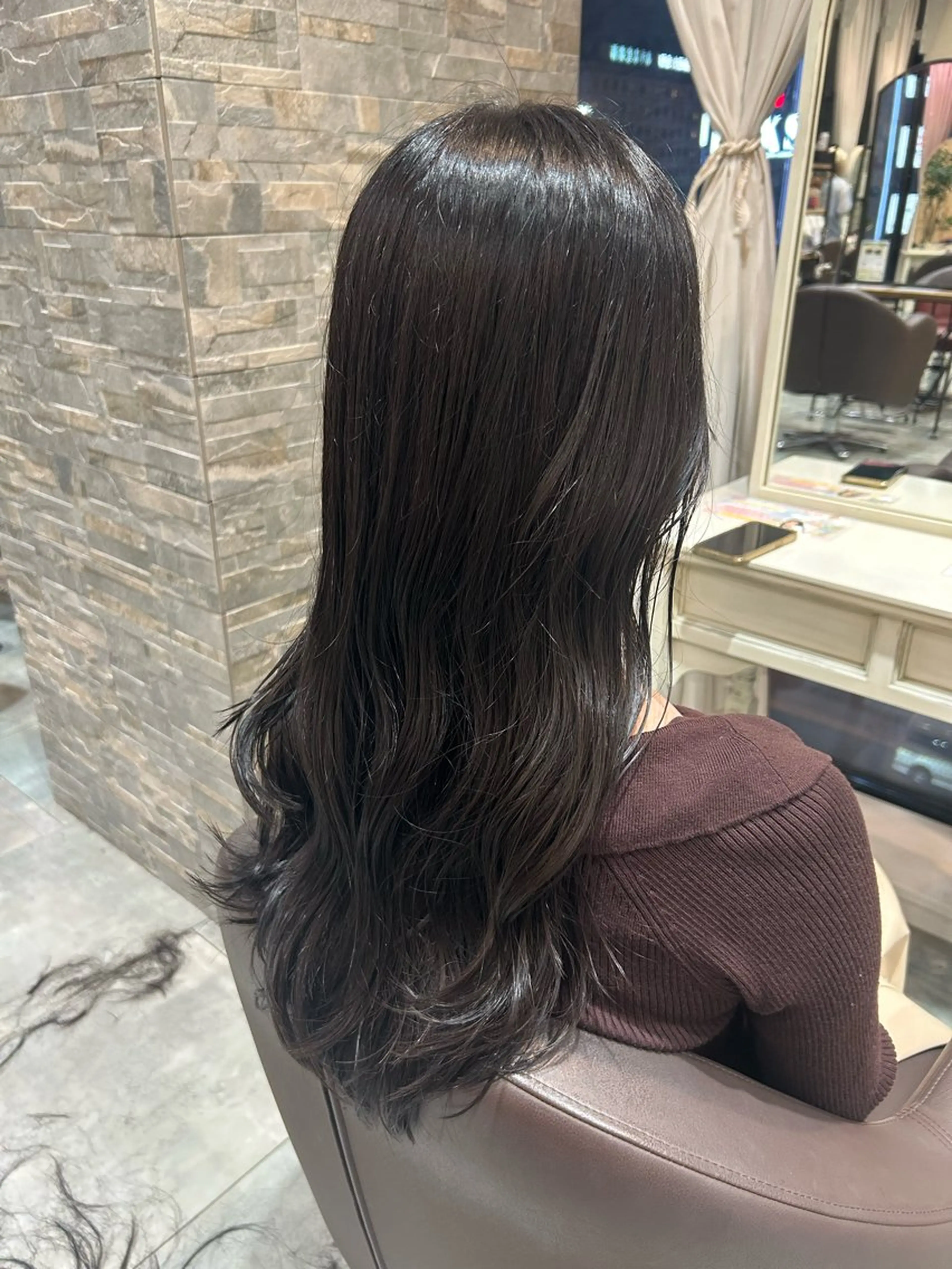 ロング La Bless 大阪梅田所属・梅田 ミディアム ショートYUKINOのヘアスタイル