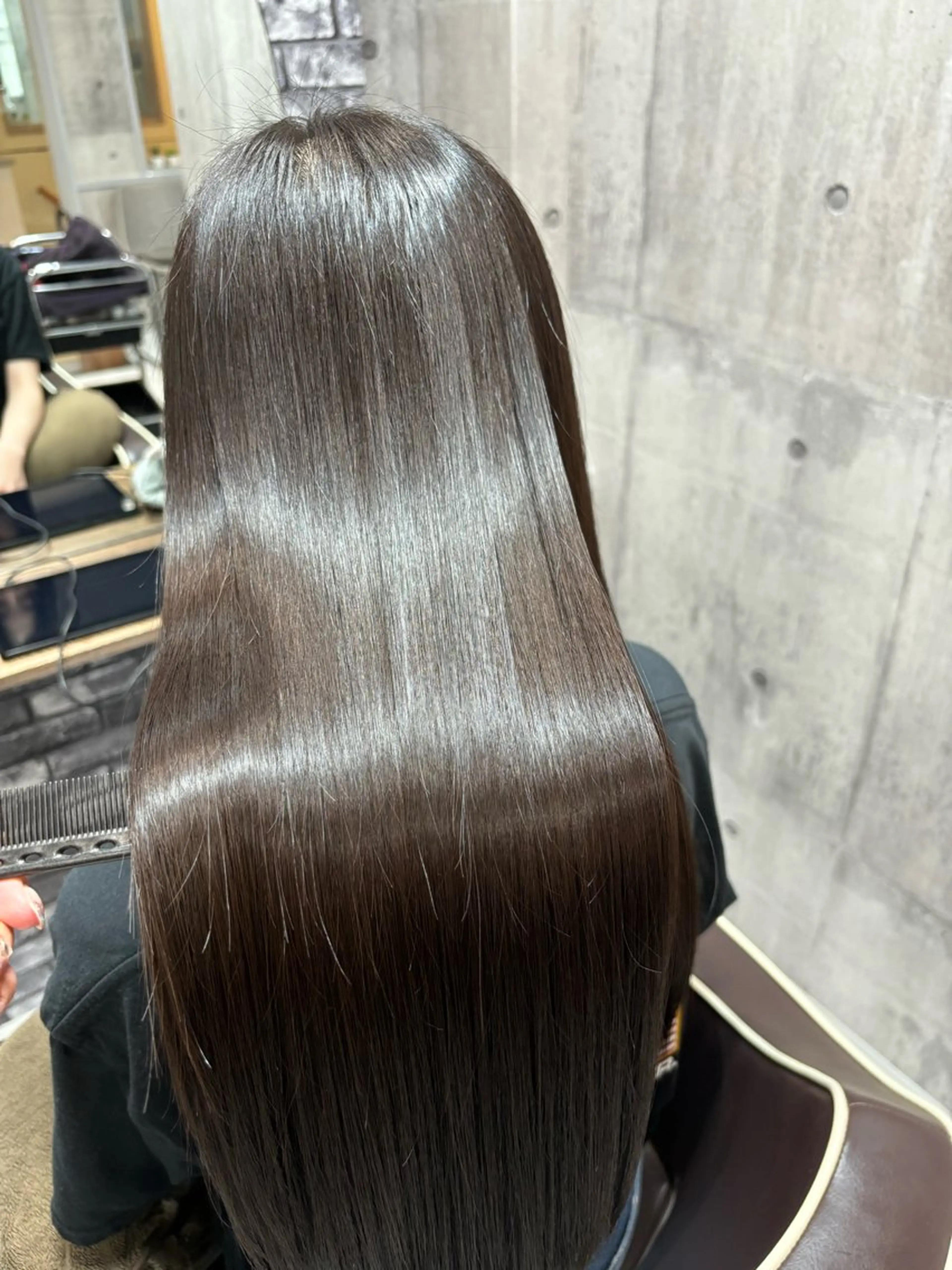 ロング ヘアカラー トリートメント Carrefour LOCO Kyogoku八潮店【カルフールロコキョウゴク】所属・LOCO aikaのヘアスタイル
