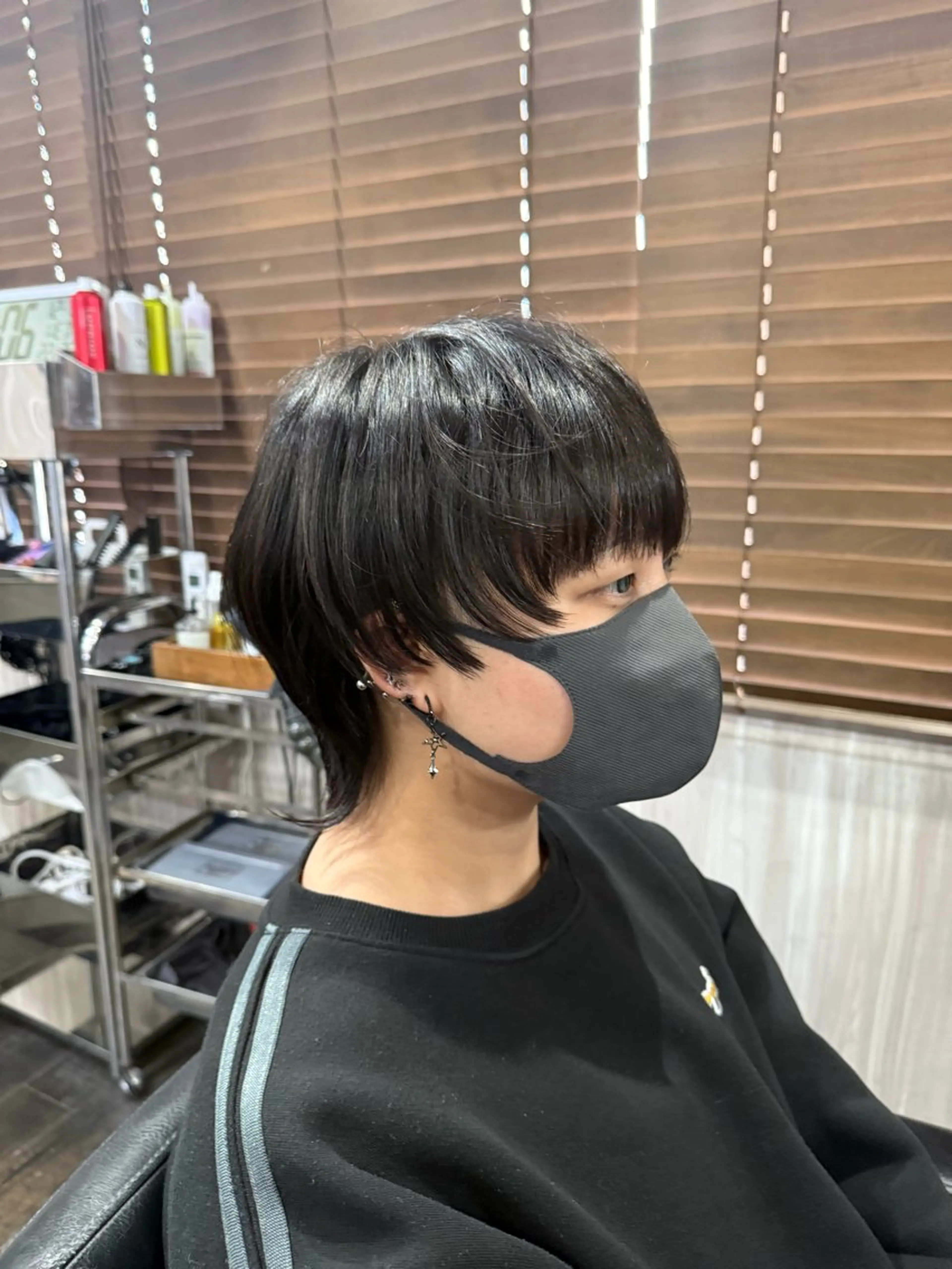 ショート カラー ウルフカット カット ヘアカラー トリートメント メンズカット/パーマ 艶カラーTAIGA︎のヘアスタイル