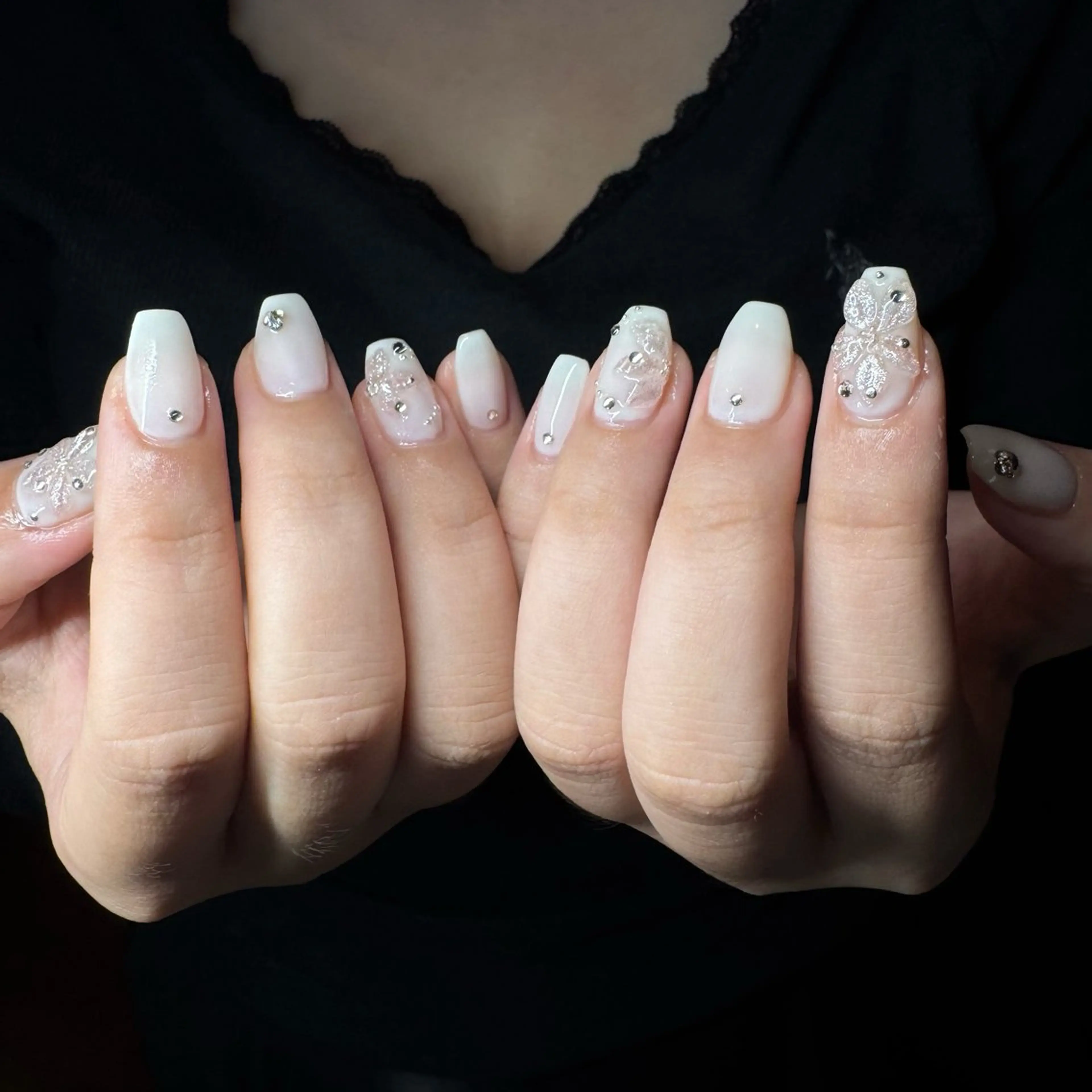 ネイル RIMI🫧 NEW WORLDのネイルデザイン