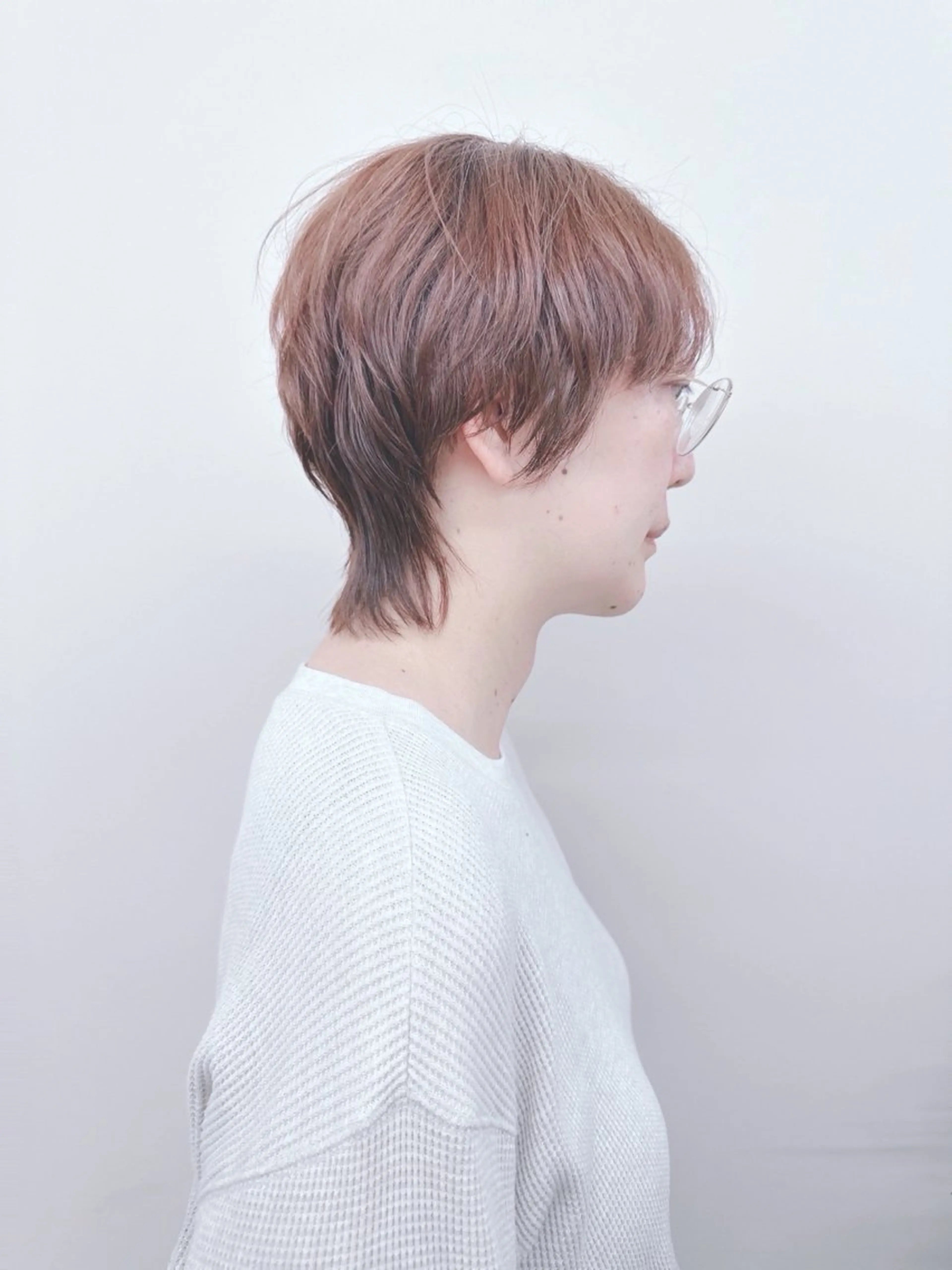 ショート カット とうい/パーマボブ/ くせ毛/丸みボブのヘアスタイル