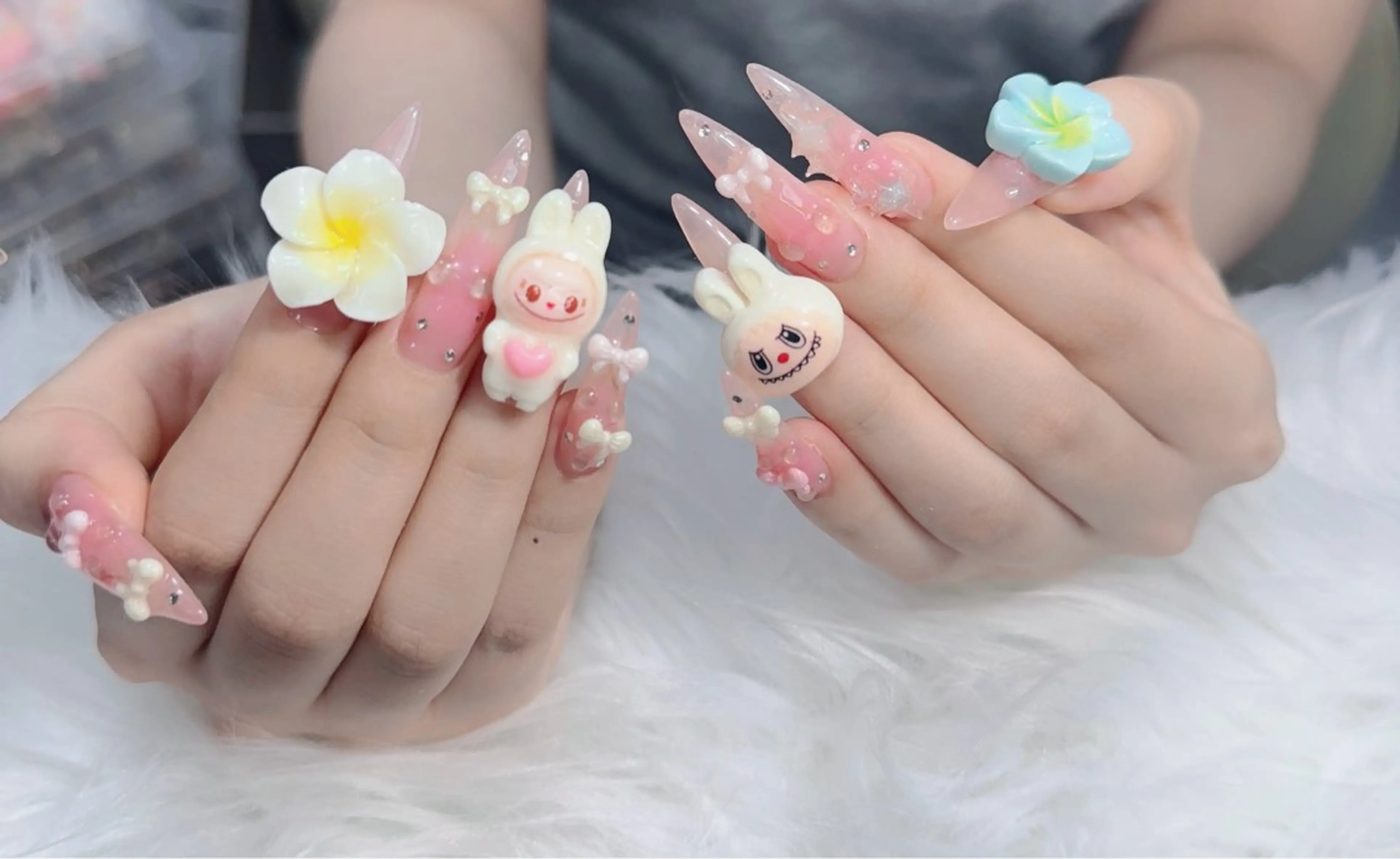 ネイル アートネイル フレンチネイル ジェルネイル 韓国ネイル マグネットネイル ハンドネイル Lenie Nail Salonのネイルデザイン