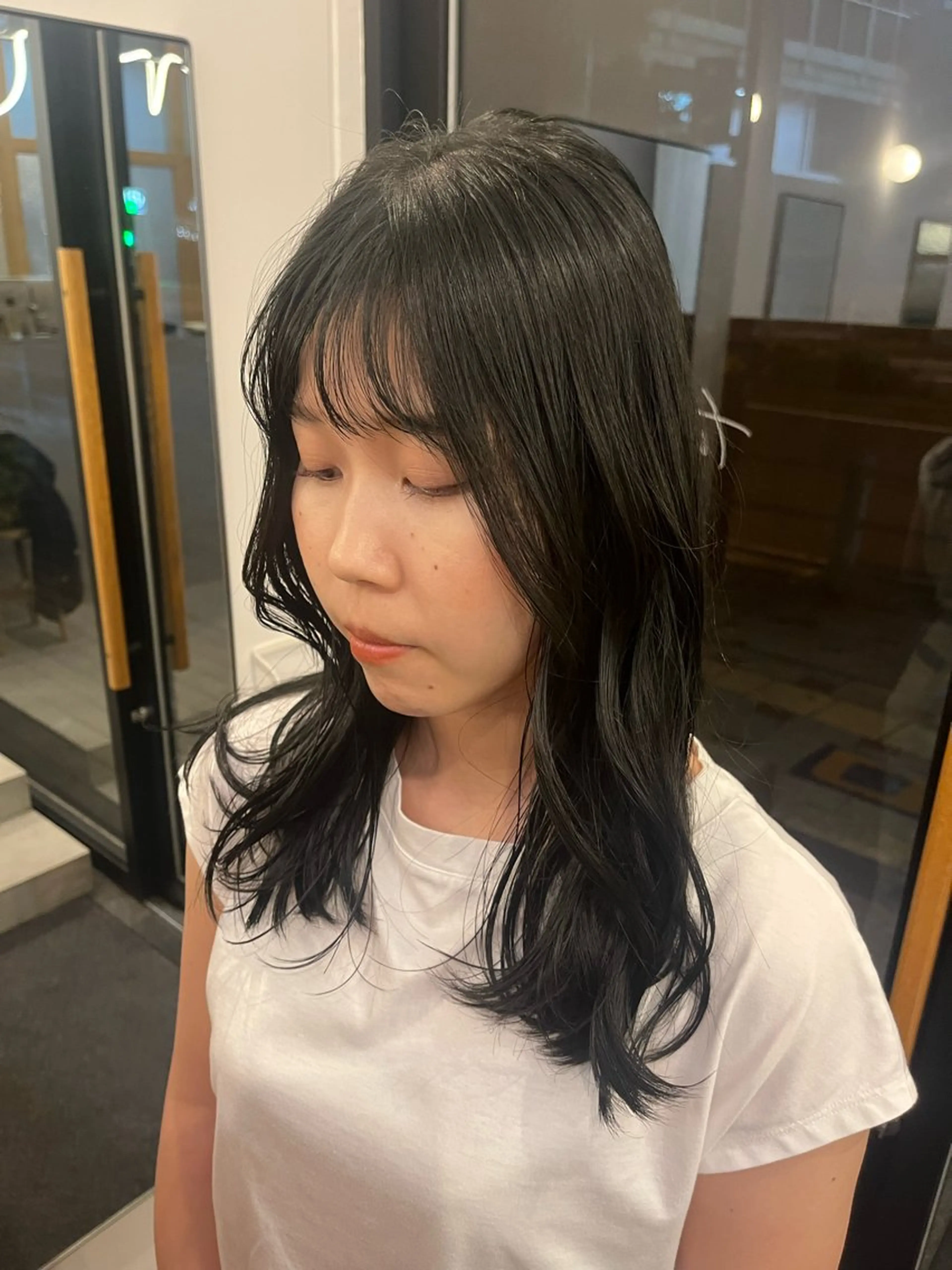 ロング カラー ヘアカラー three.北浜所属・前竹 那生のヘアスタイル