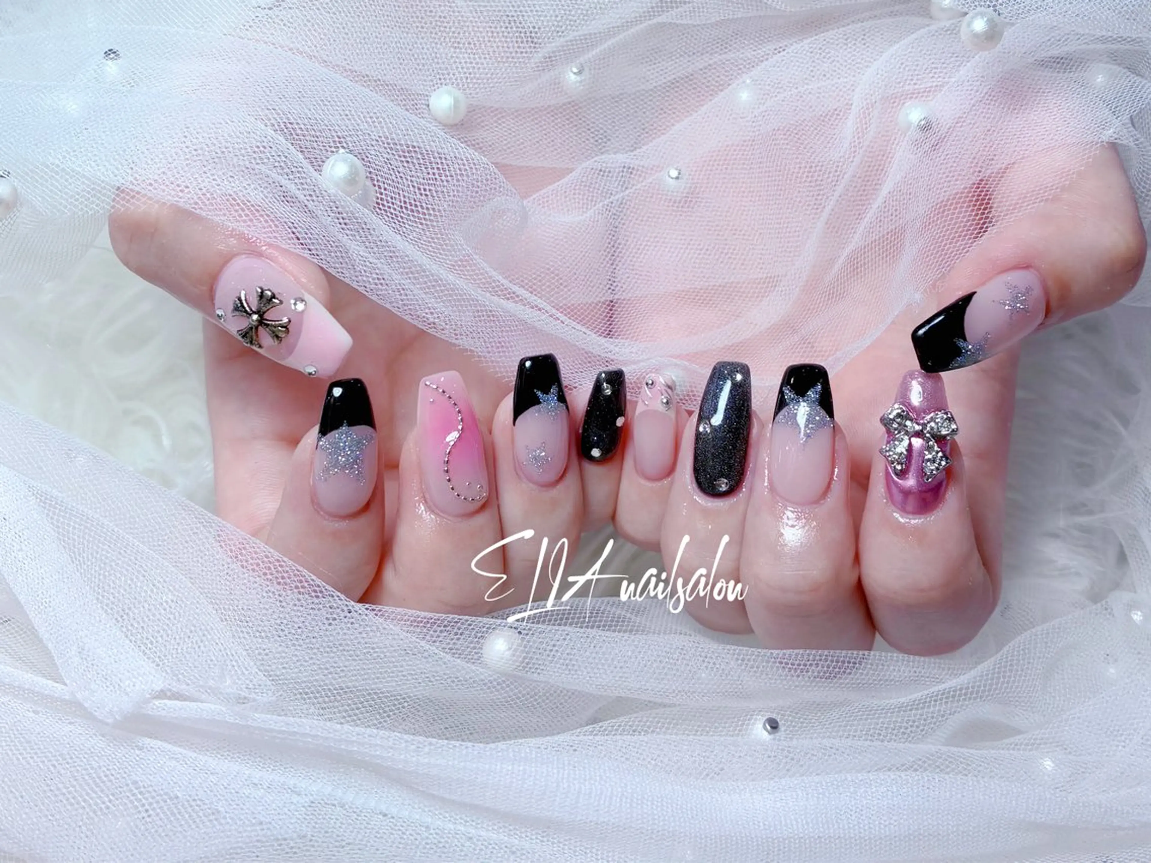 ミディアム ハンドネイル ハンドケア ELIA【エリア】 nailsalonのネイルデザイン
